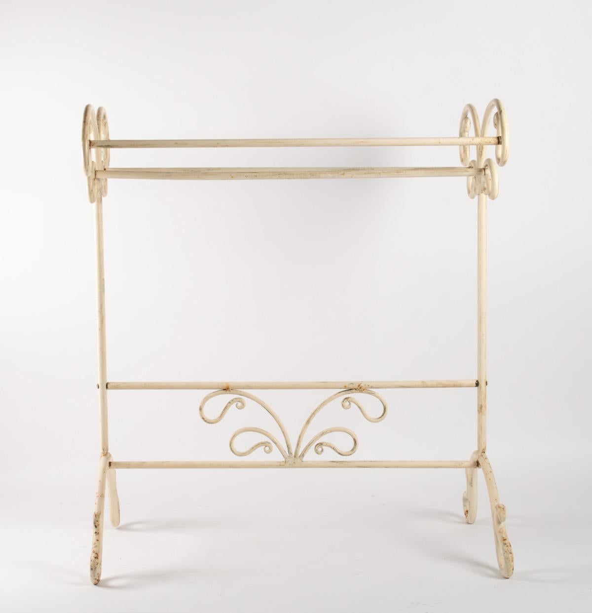 Wrought Iron Towel Bar from the Beginning of the 20th Century Style, 1900-1920 In Good Condition In Saint-Ouen, FR