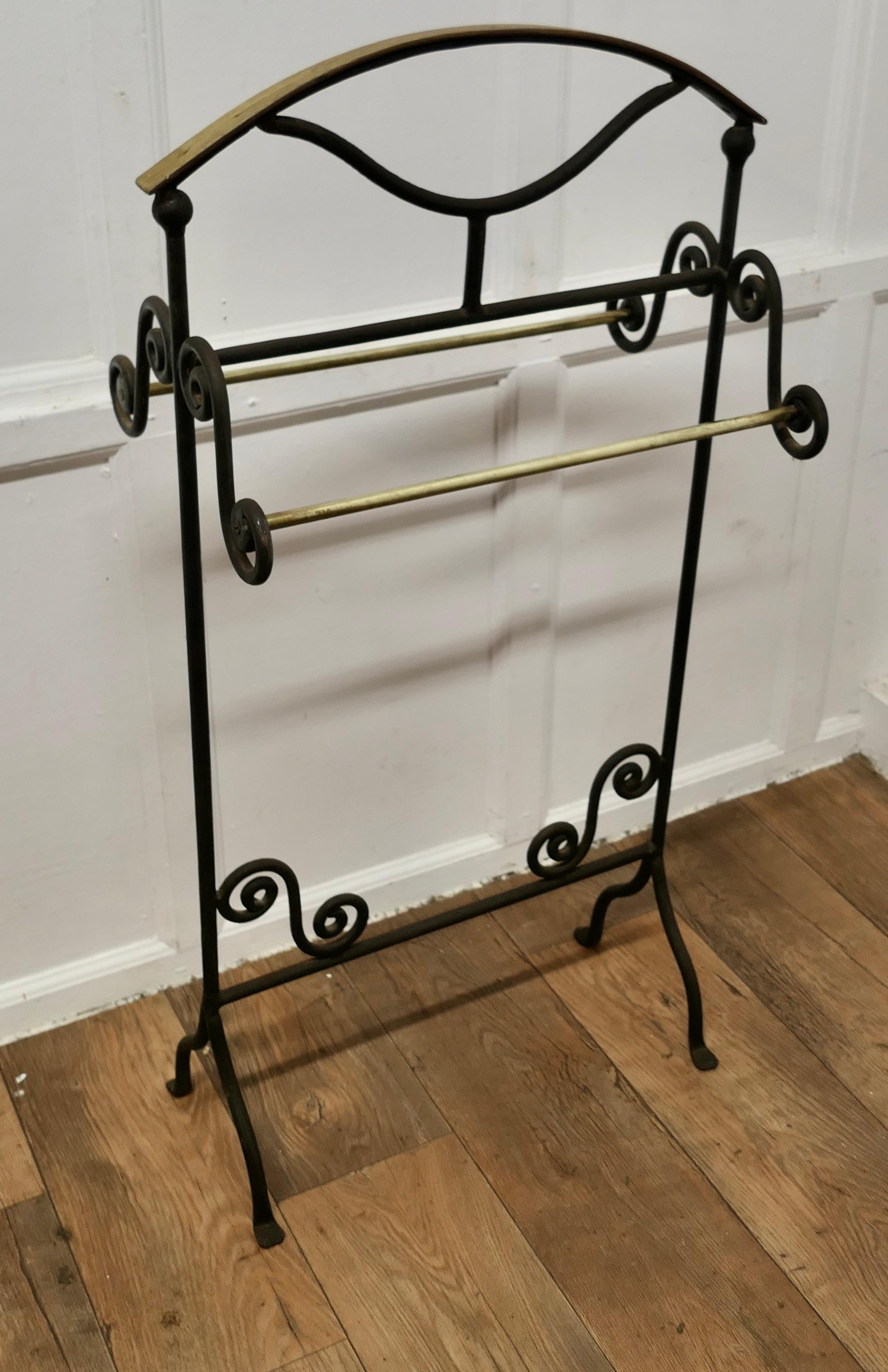 Arts and Crafts Wrought Iron Towel Rail or Clothes Airer  The Towel Rail or Clothes Airer has pr For Sale