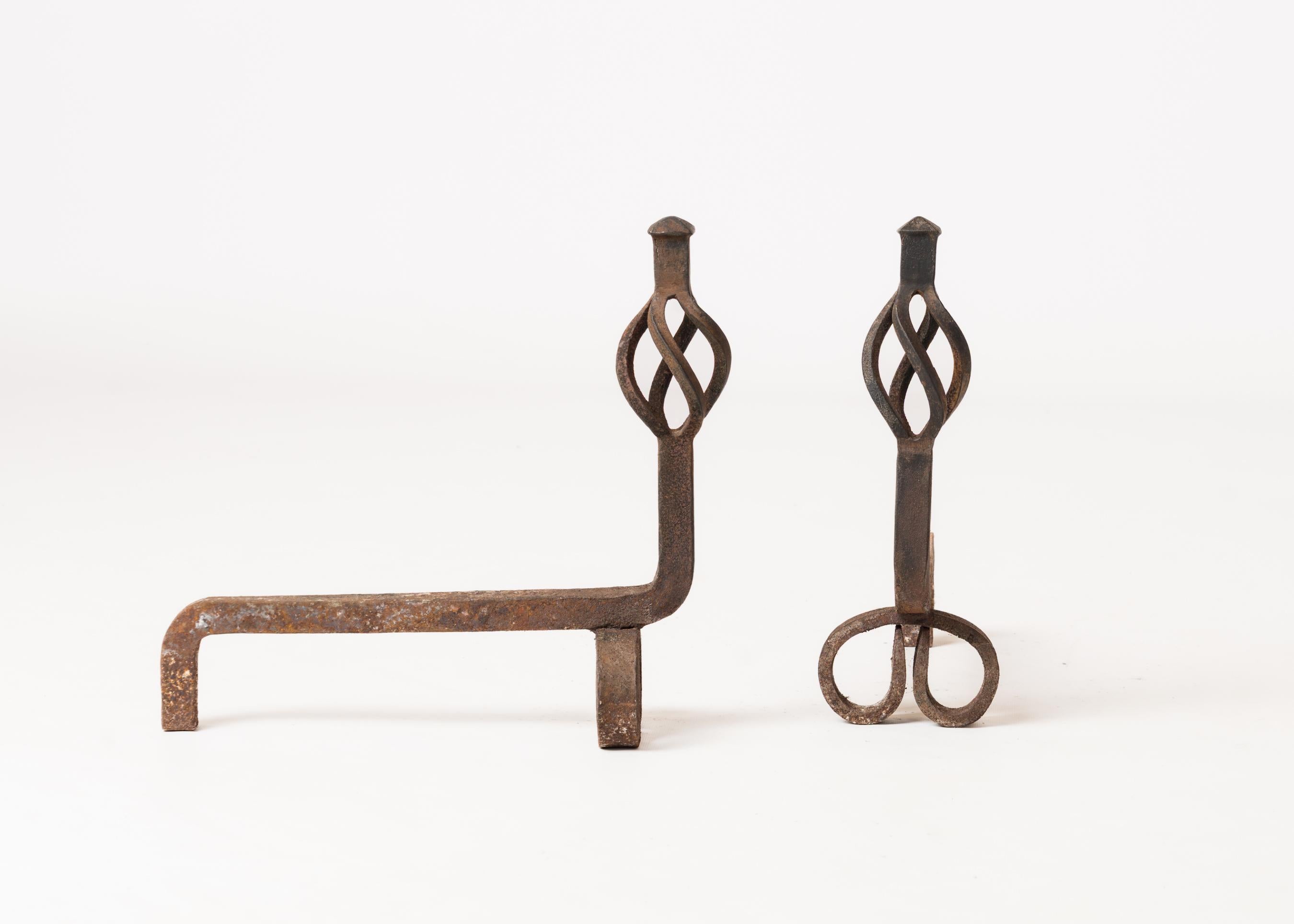 Schmiedeeiserne Dreh-Andirons - Frankreich 1960er Jahre (Französisch) im Angebot
