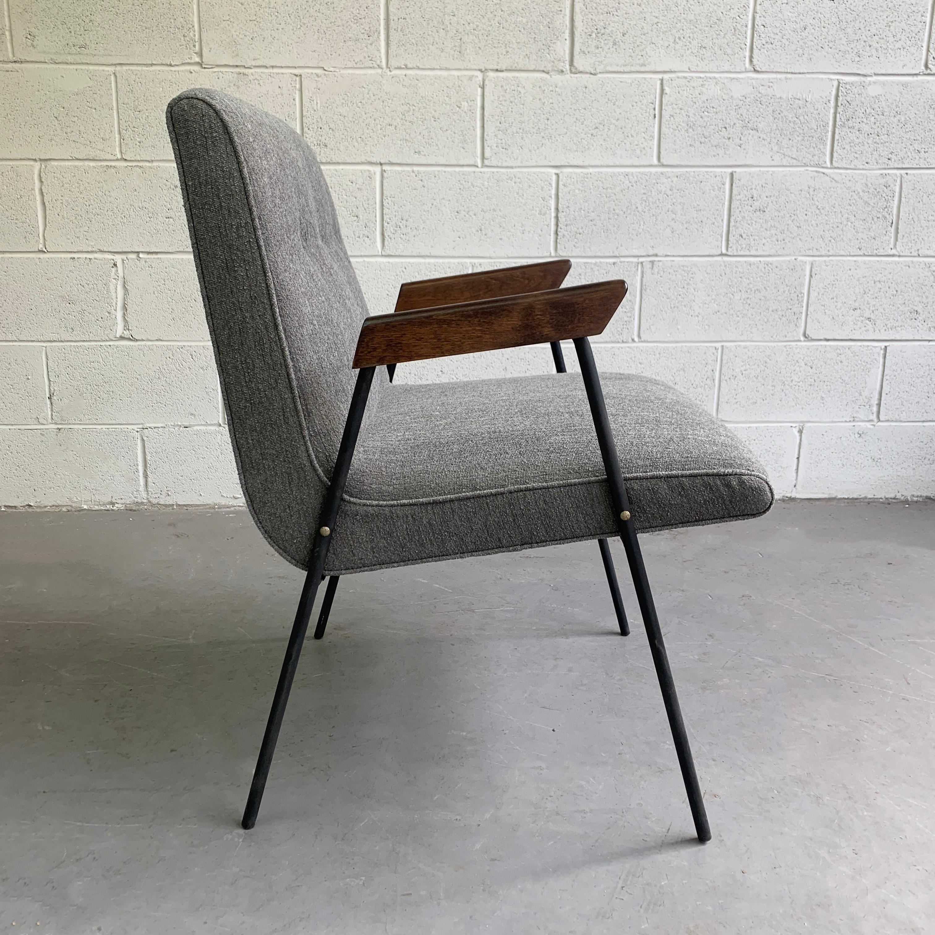 Wrought Iron Upholstered Armchair Attributed to Milo Baughman, Pacific Iron In Good Condition In Brooklyn, NY