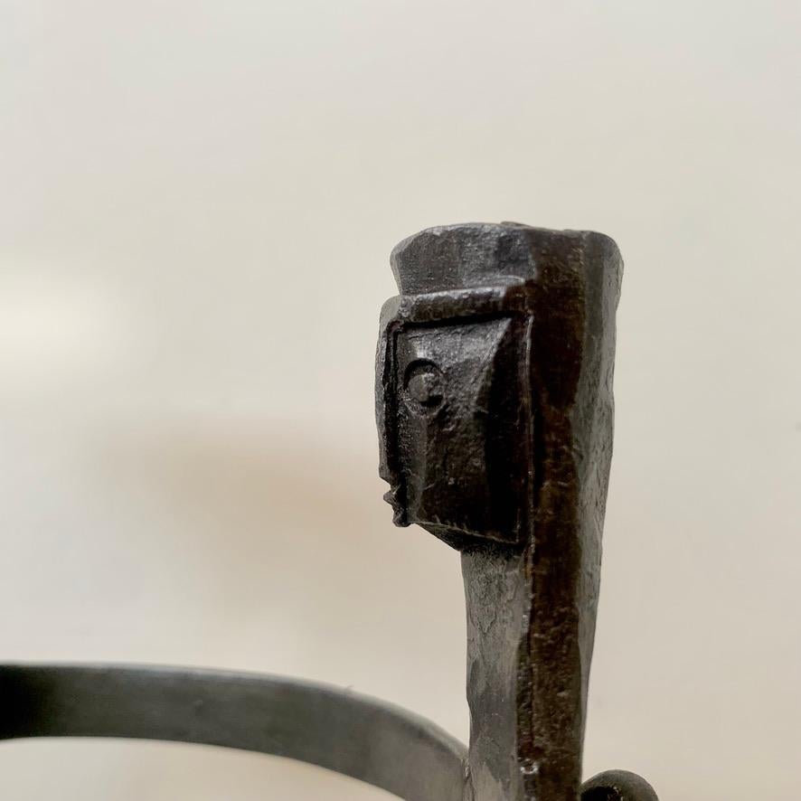 Metà XX secolo Candeliere da parete in ferro battuto, 1950 circa, Francia. in vendita