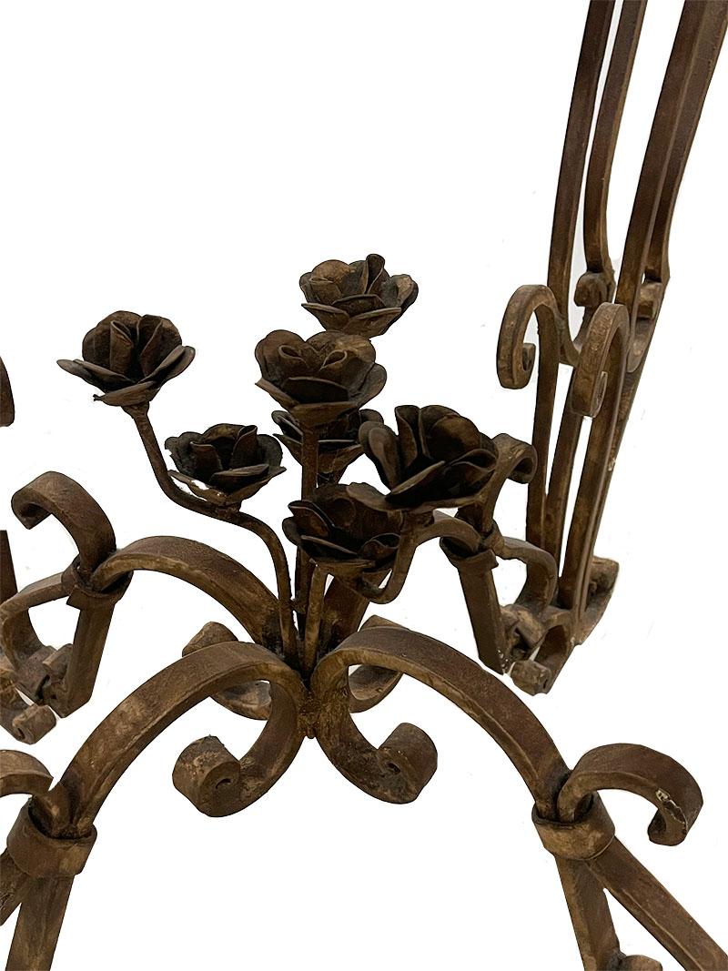Table d'appoint ou de centre en fer forgé avec plateau en marbre, 19e siècle Bon état - En vente à Delft, NL
