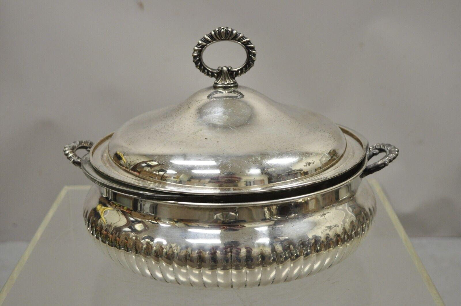 W&SB 195 Silver Plate Covered Platter Serving Tray Dish Bowl In Good Condition For Sale In Philadelphia, PA