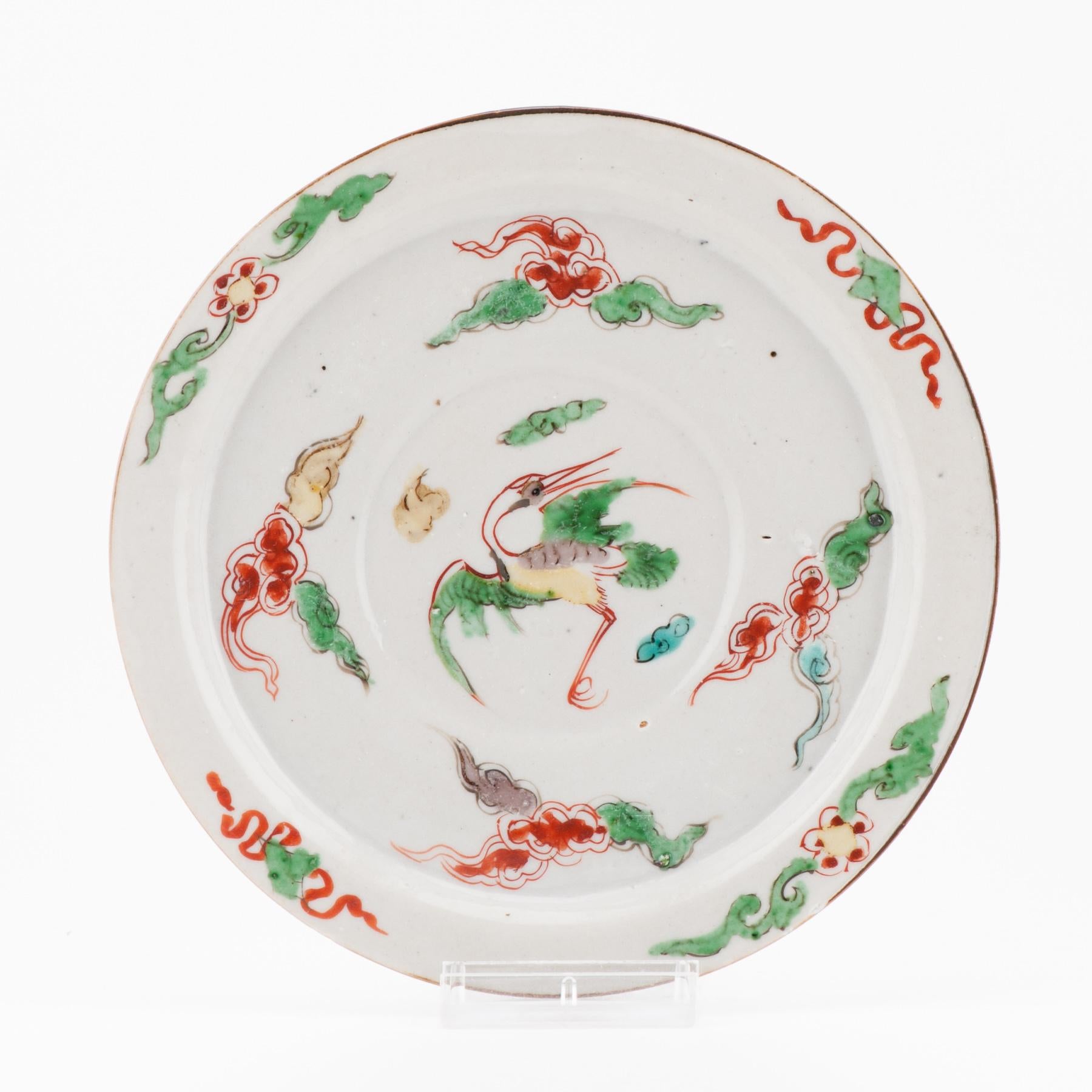Sharing with you this fantastic transitional period Wucai / Ko-Akae dish.
17th century, circa 1620-1640

The dish is decorated in the interior with a scene of a crane. Clouds, flowers and objects are also visible.

Marked at base.

Condition
2 or 3
