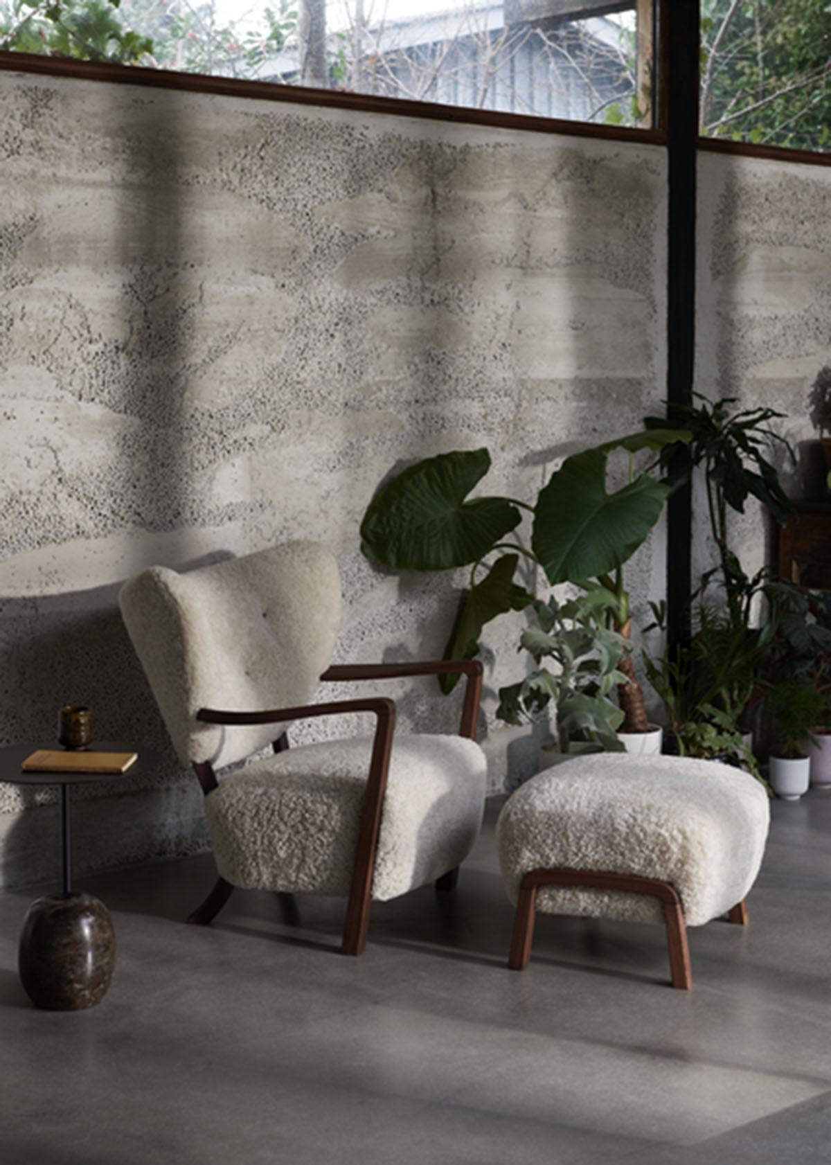 Wulff ATD2 & Pouf ATD3 in Sheepskin Moonlight & Walnut for & Tradition For Sale 2