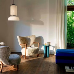 Wulff Lounge Chair in Sheepskin Scandinavian Grey 22 & Oak for &Tradition