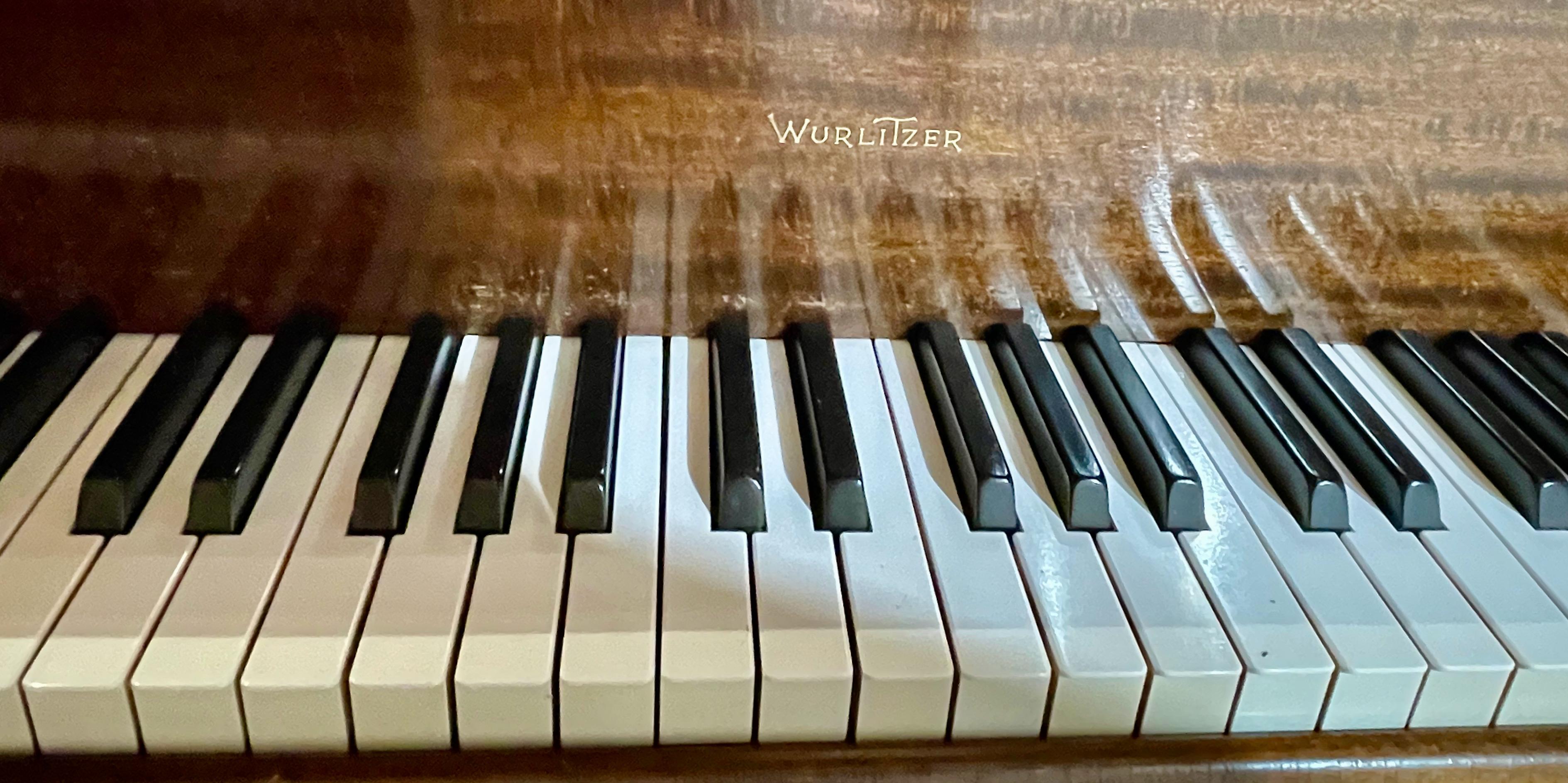 Wurlitzer Butterfly Baby Grand Piano Art Deco Streamline 4