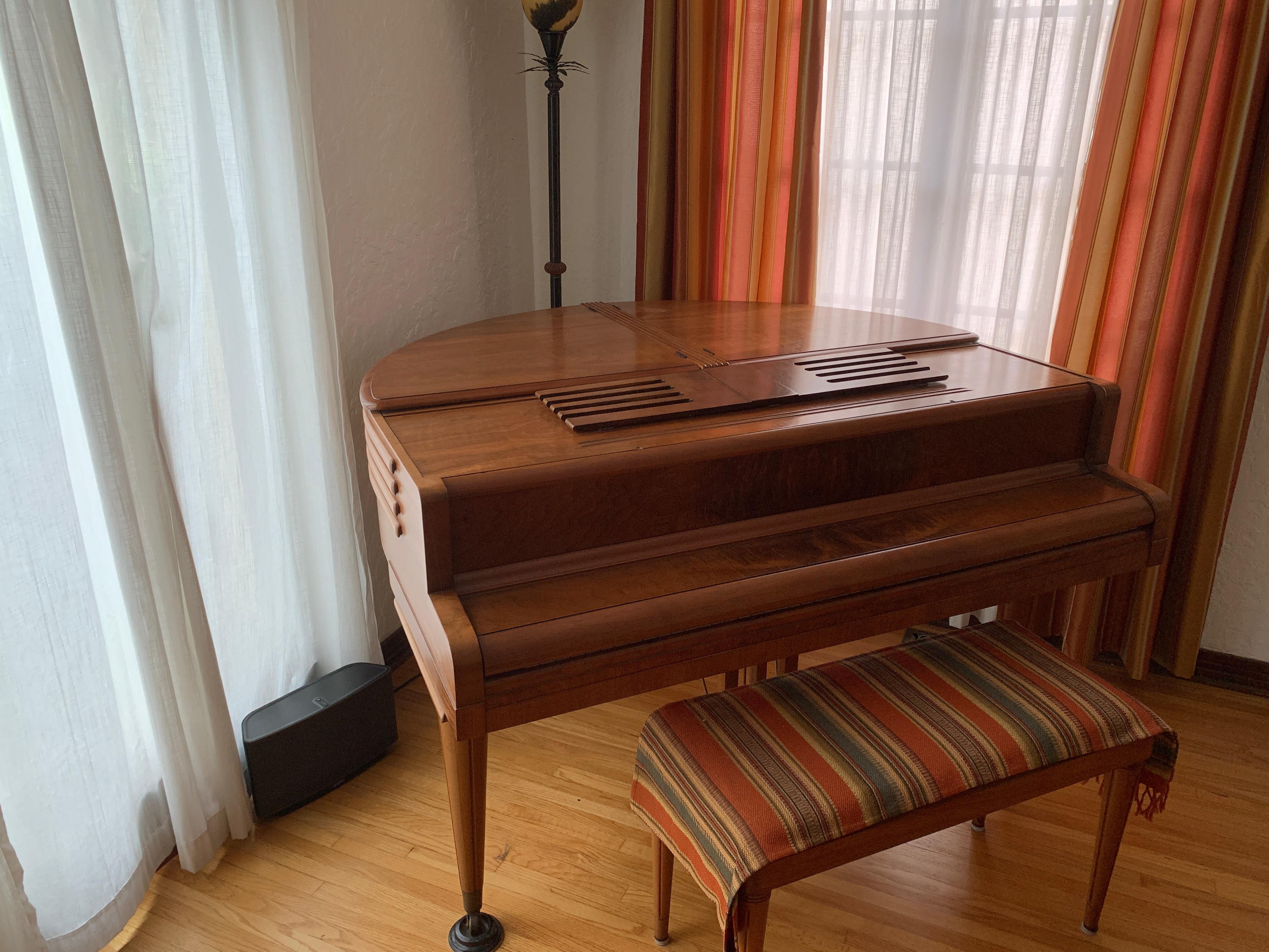 Walnut Wurlitzer Butterfly Baby Grand Piano Art Deco Streamline