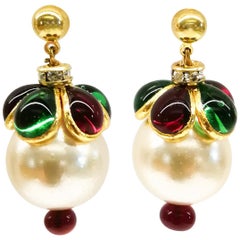 Boucles d'oreilles "Harlequin" en verre coulé, doré et perles de la collection "WW", 2019.