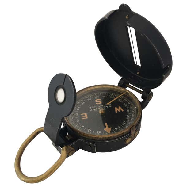 Field Compas WW II Field Compass Manufactured by W and L..E. Gurley, Troy, NY, USA ...