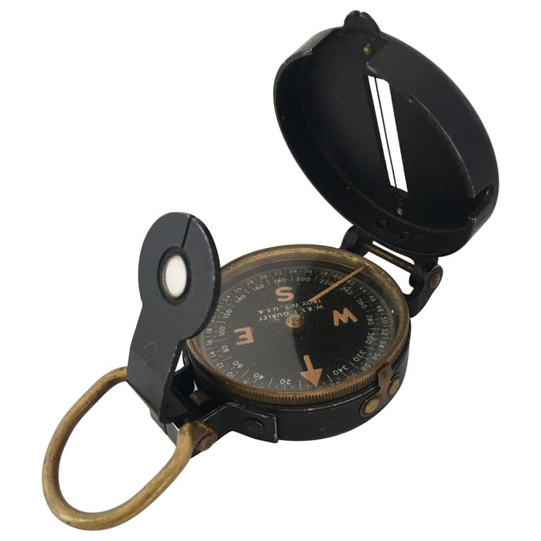 WW II Field Compass Manufactured by W and L..E. Gurley, Troy, NY, USA