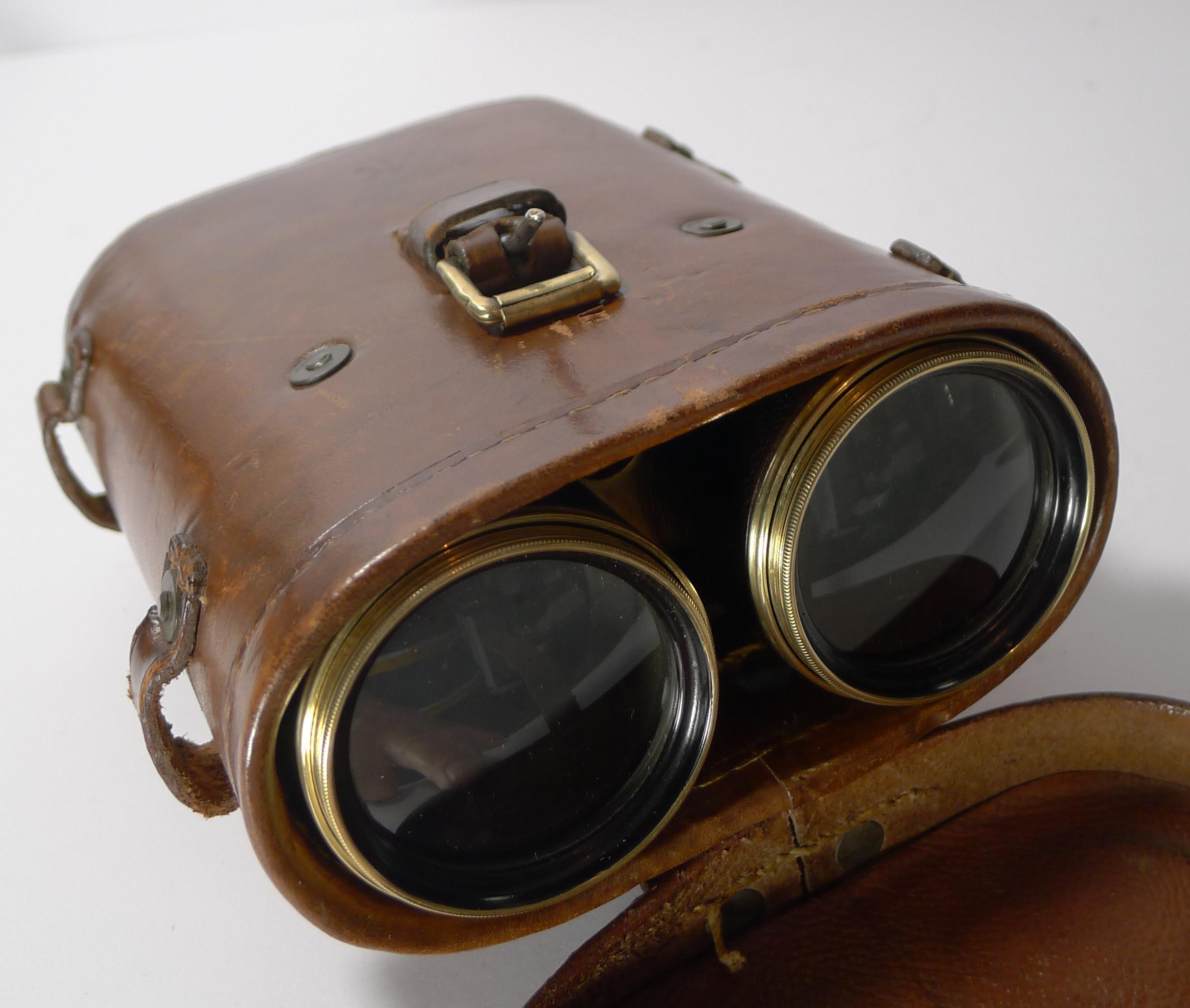 WW1 Binoculars and Case, British Officer's Issue 4