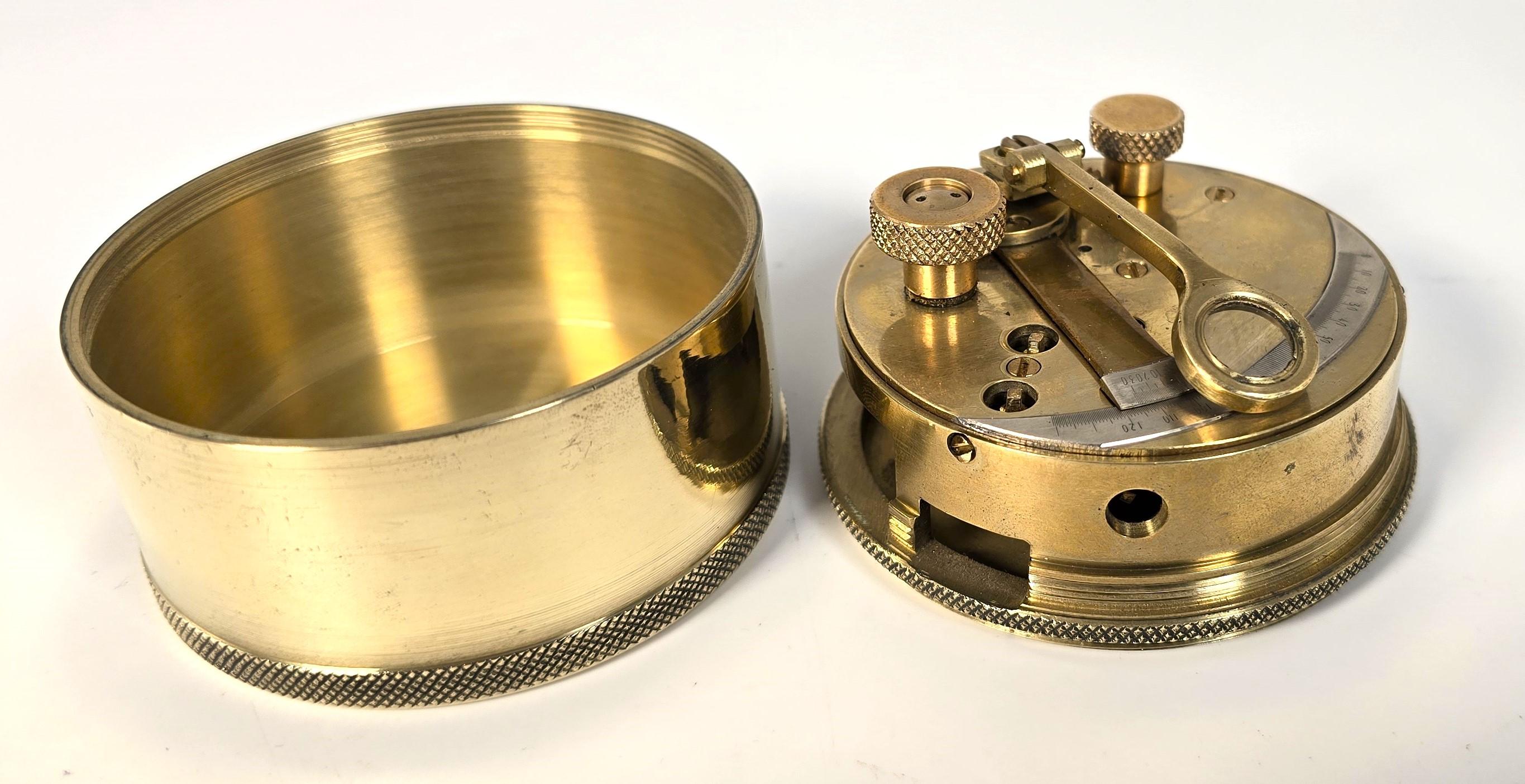 WW1 brass pocket military sextant made by Ryland & Sons, London circa 1915 For Sale 12
