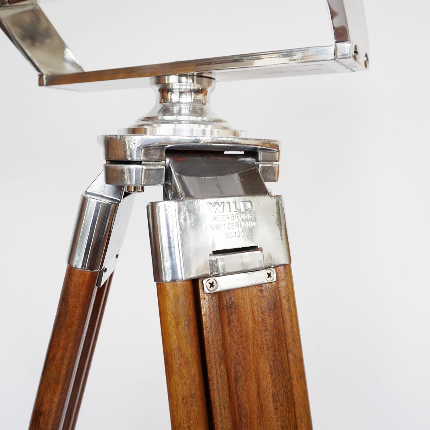 WW11 Obersvation Binoculars Designed by Emil Busch for Zeiss 4