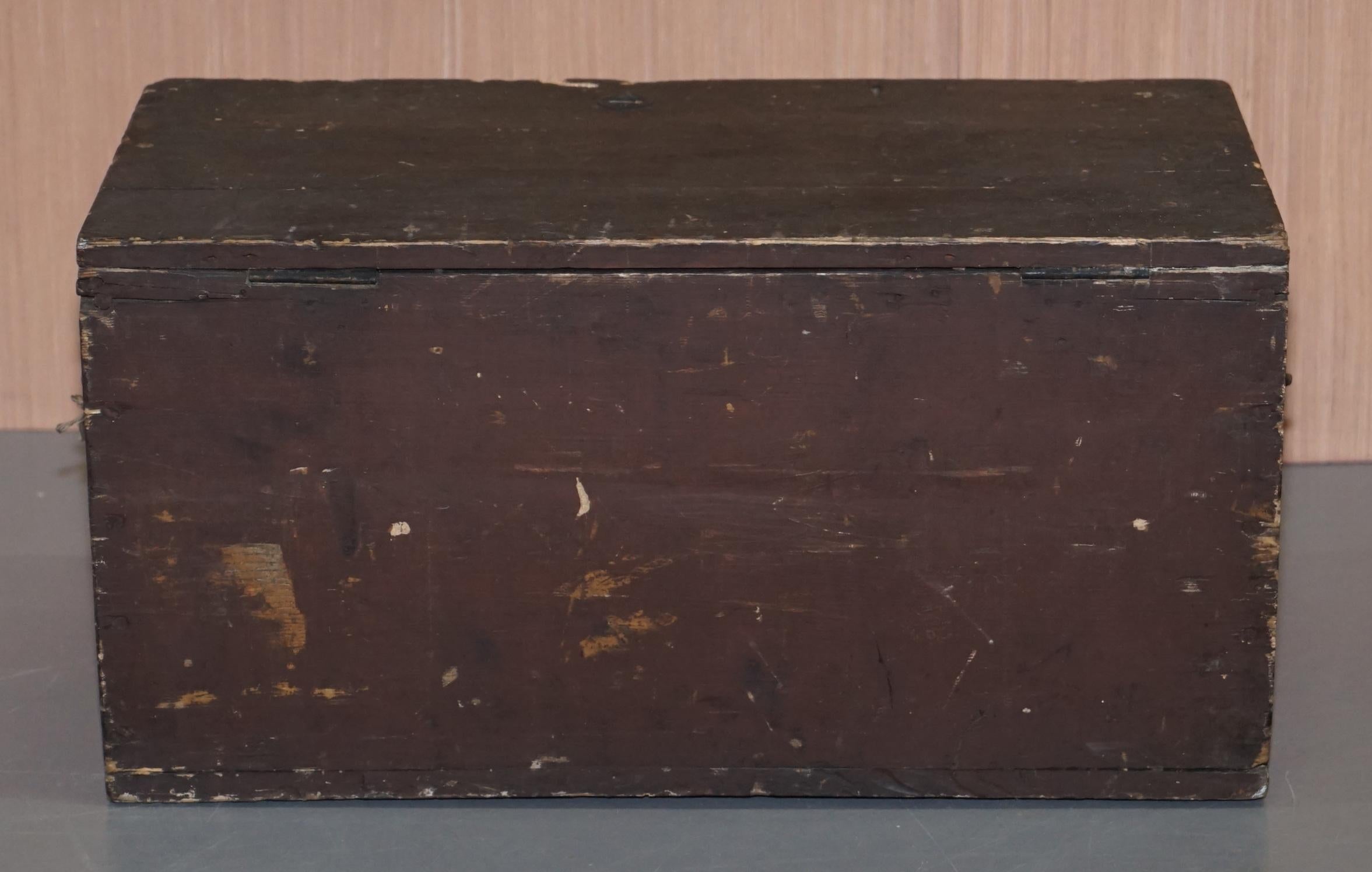 Wood WW2 1939-1945 8th Battalion the Durham Hd Hq Wing Military Campaign Chest Trunk For Sale