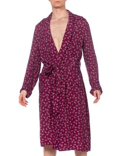 1940S Burgundy Rayon Blend Lion & Crowns Printed Mens Robe