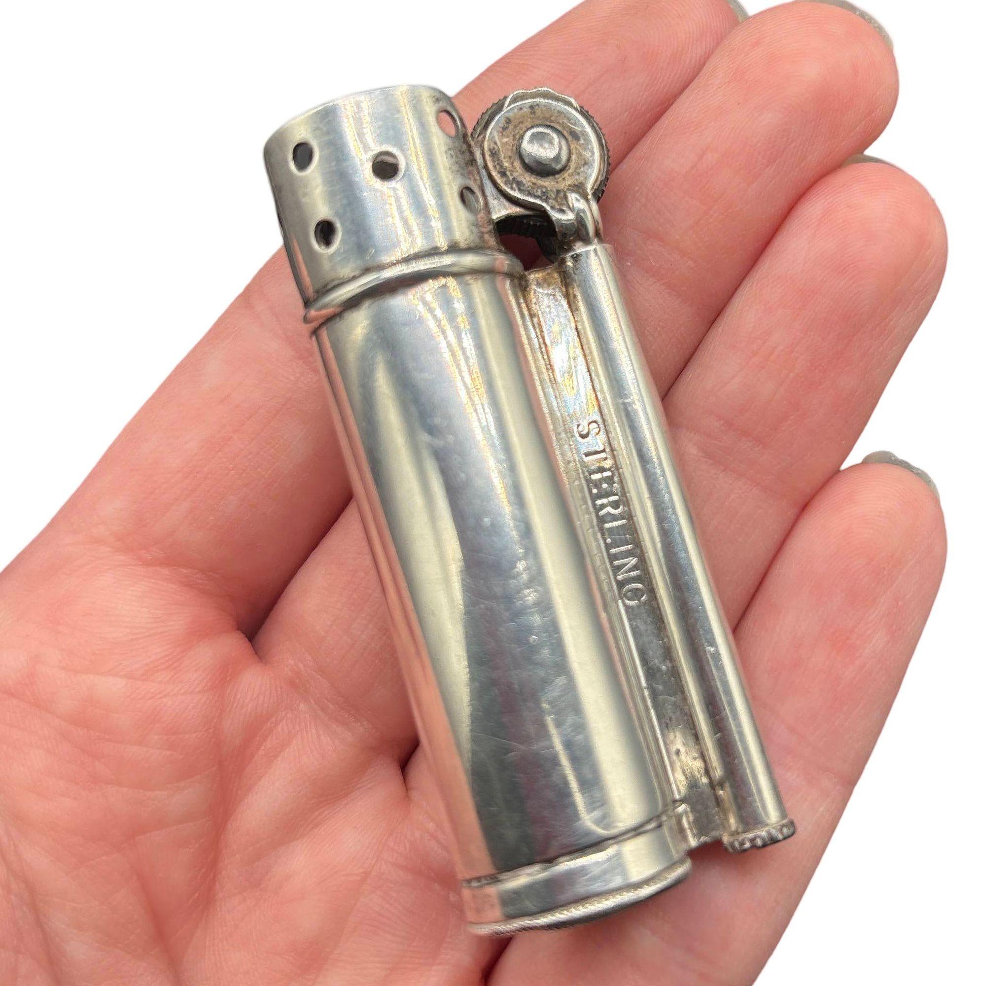 Argento Accendino militare da trincea Dunhill d'epoca in argento sterling della seconda guerra mondiale in vendita