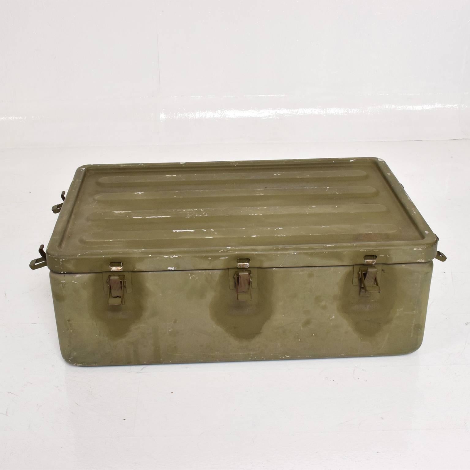 Mid-Century Modern WWII Military Aluminium Box Original Olive Green, Industrial, Midcentury Period