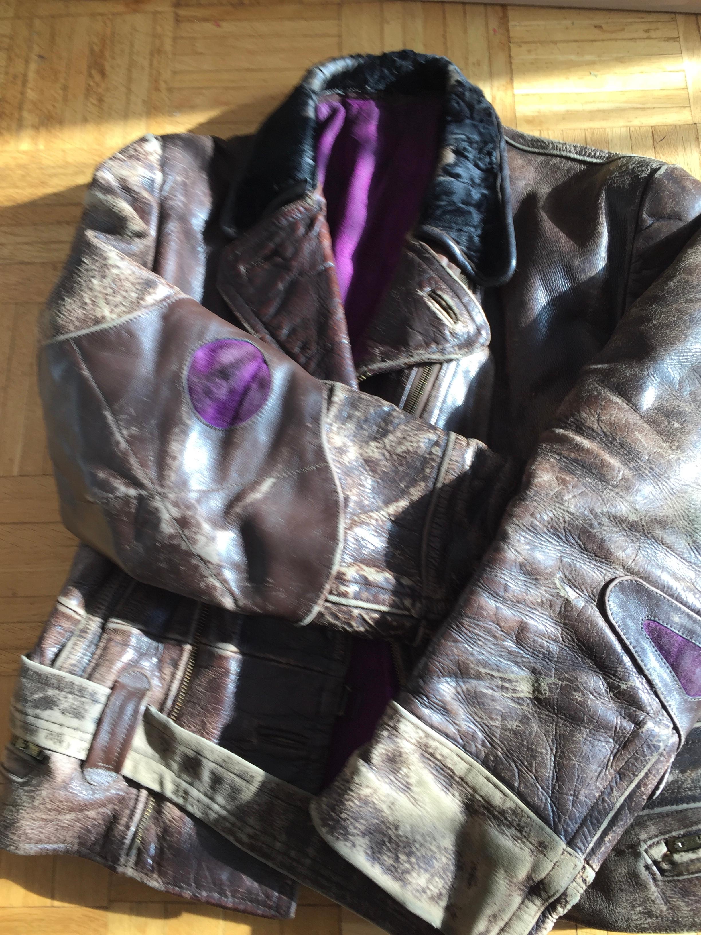 Antique motorcycle Leather Jacket In Good Condition For Sale In Boca Raton, FL