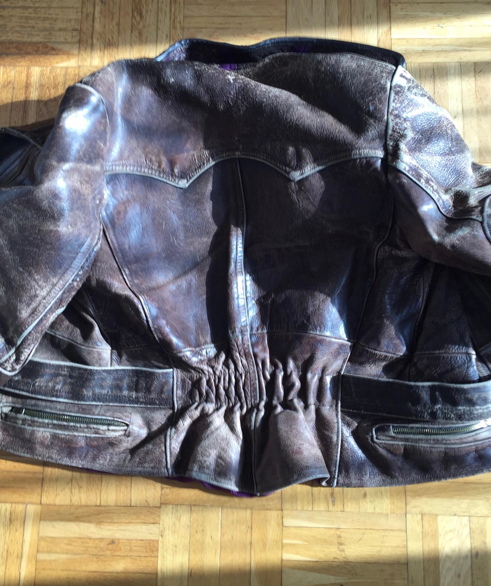 Antique motorcycle Leather Jacket For Sale 2
