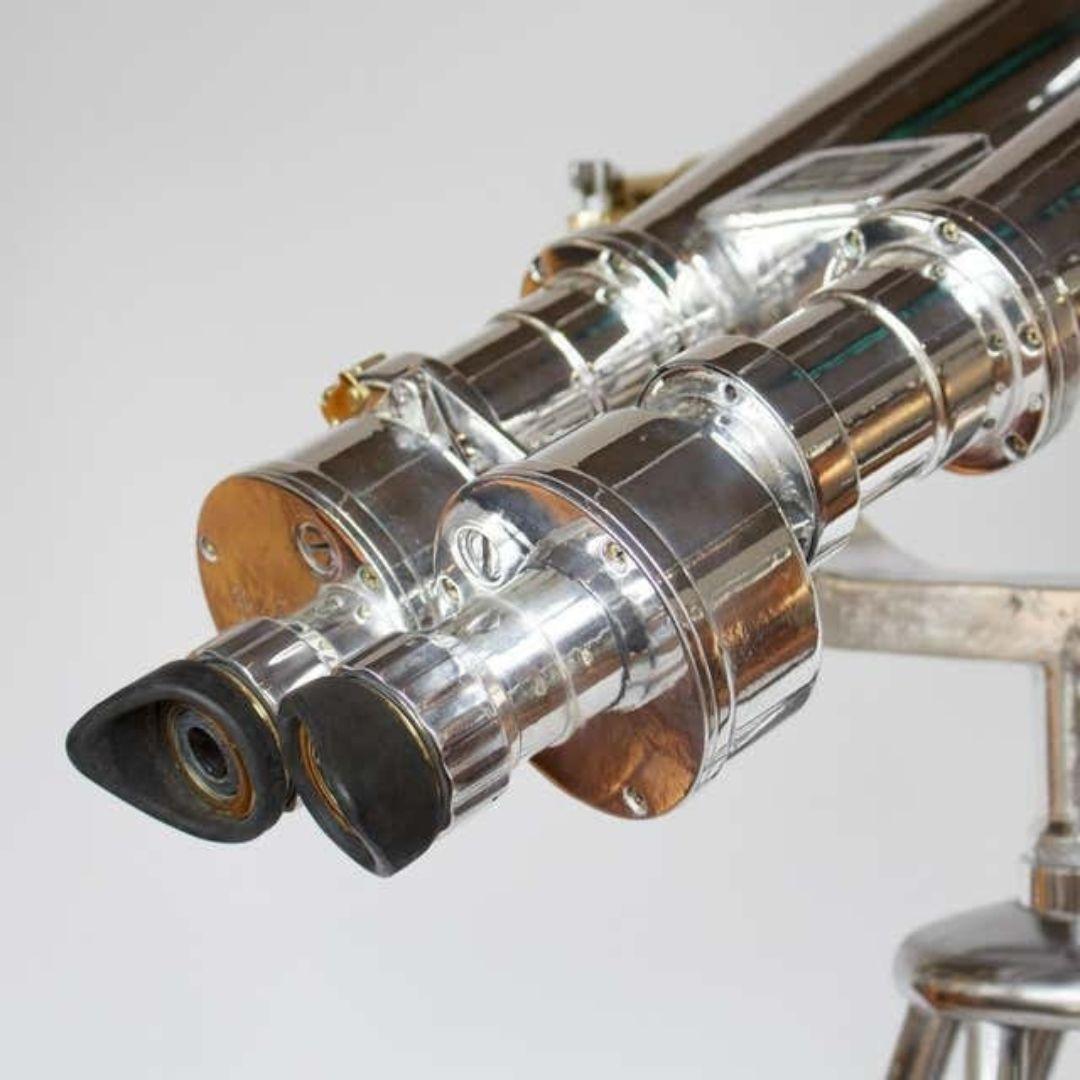 Binoculars Nikon de la Seconde Guerre mondiale sur trépied Carl Zeiss en argent poli en vente 2