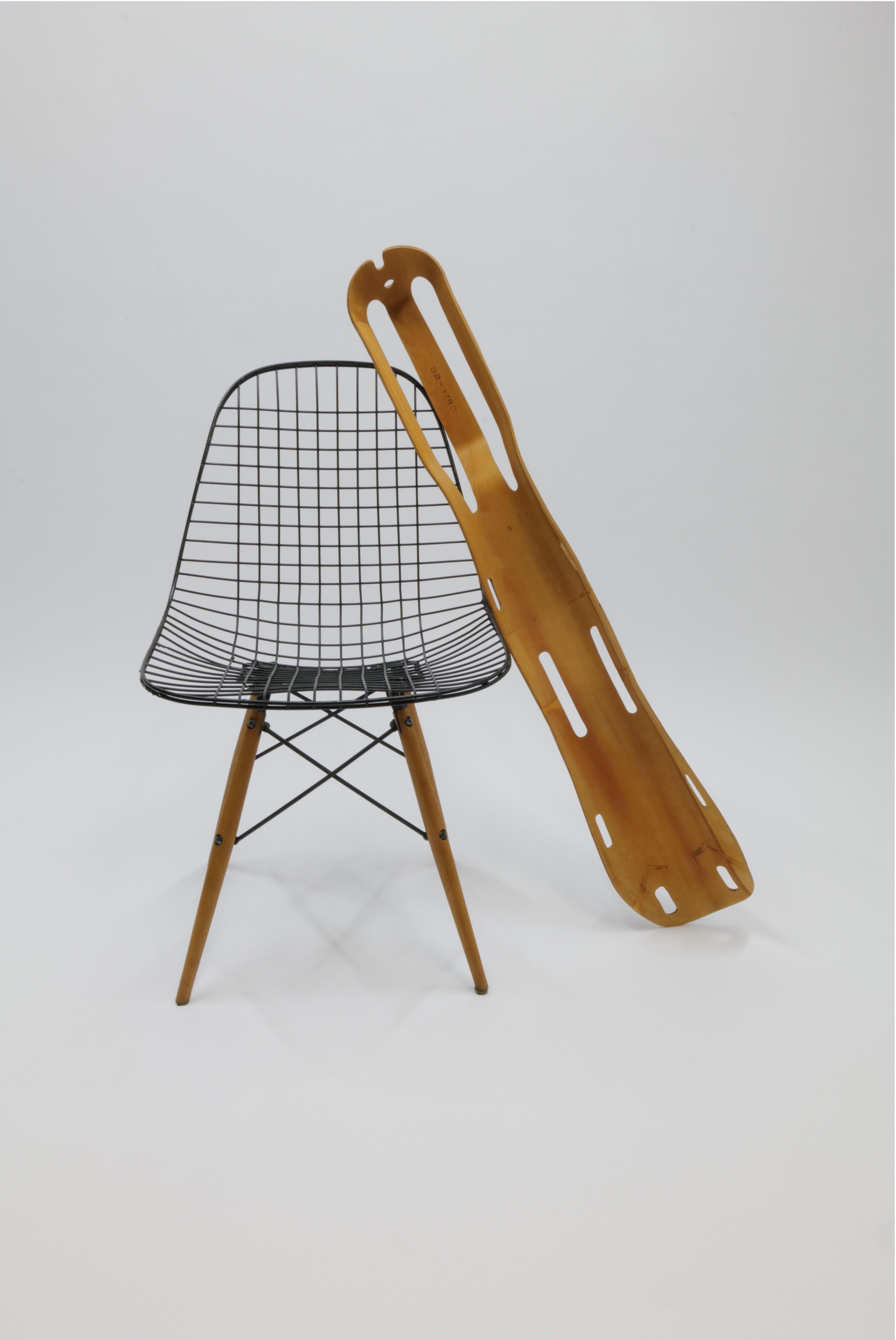 WWII Plywood Leg Splint by Charles Eames For Sale 10