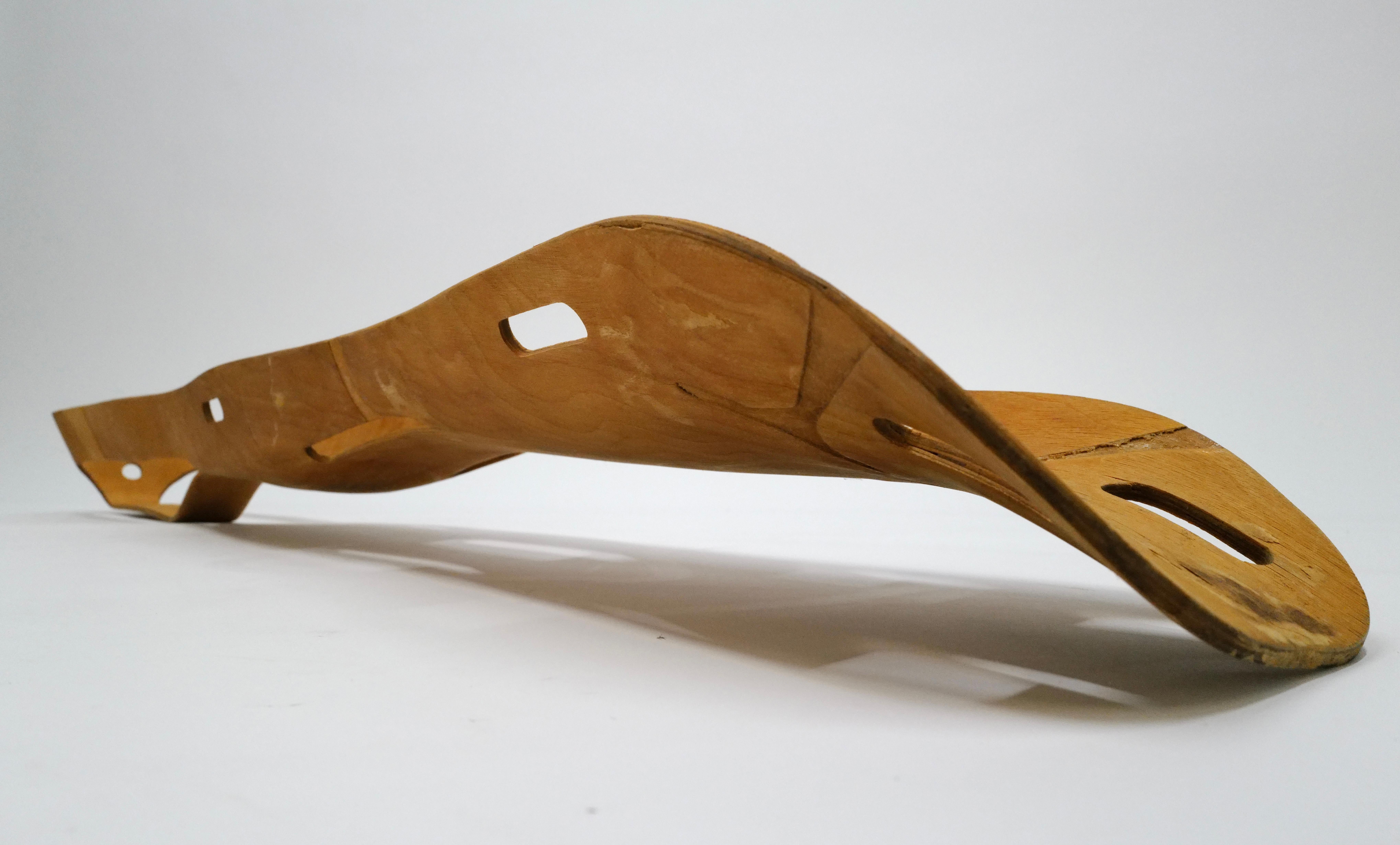 WWII Plywood Leg Splint by Charles Eames 2