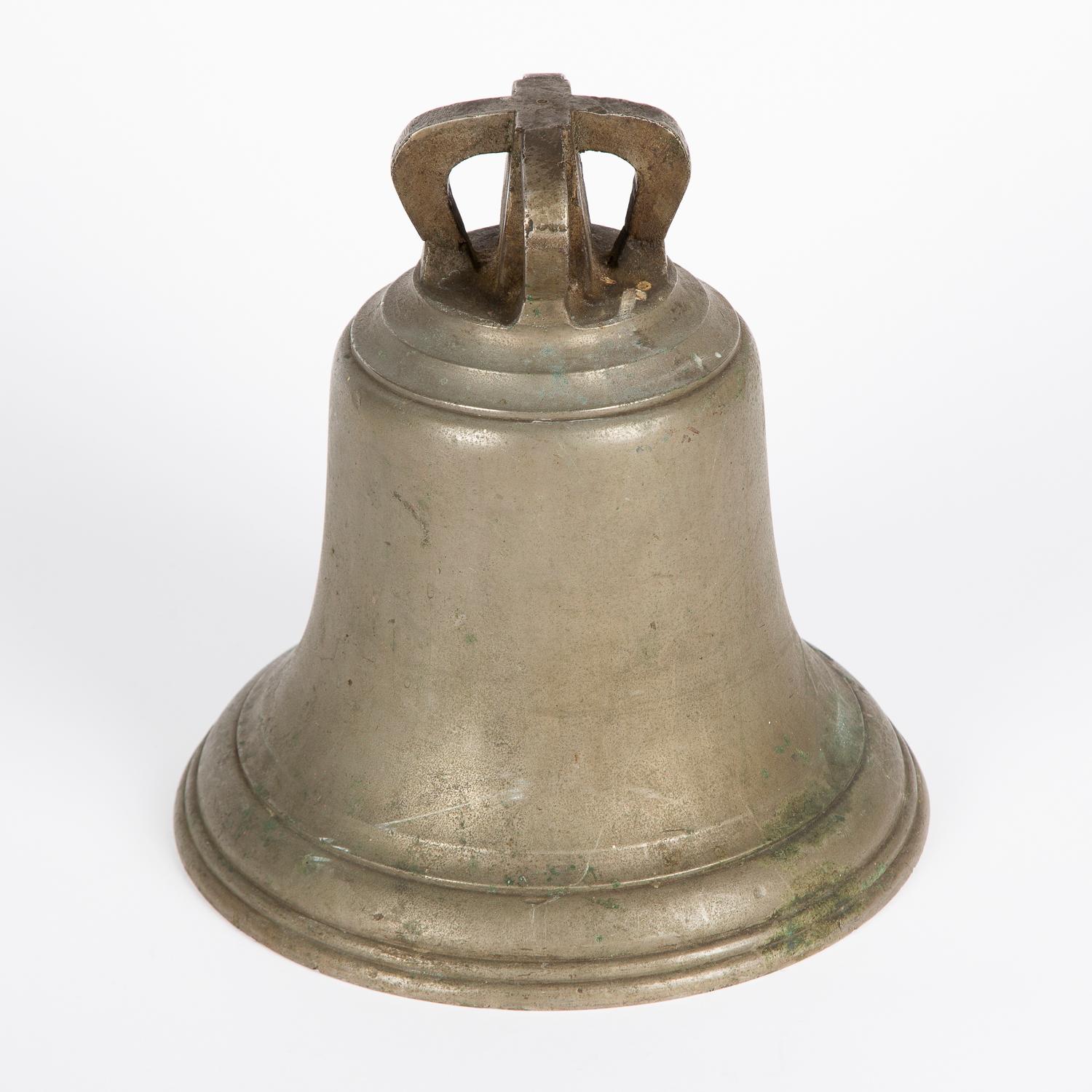 English WWII Ship's Bell from the Minesweeper HMS Queen of Thanet, Dated 1941 For Sale