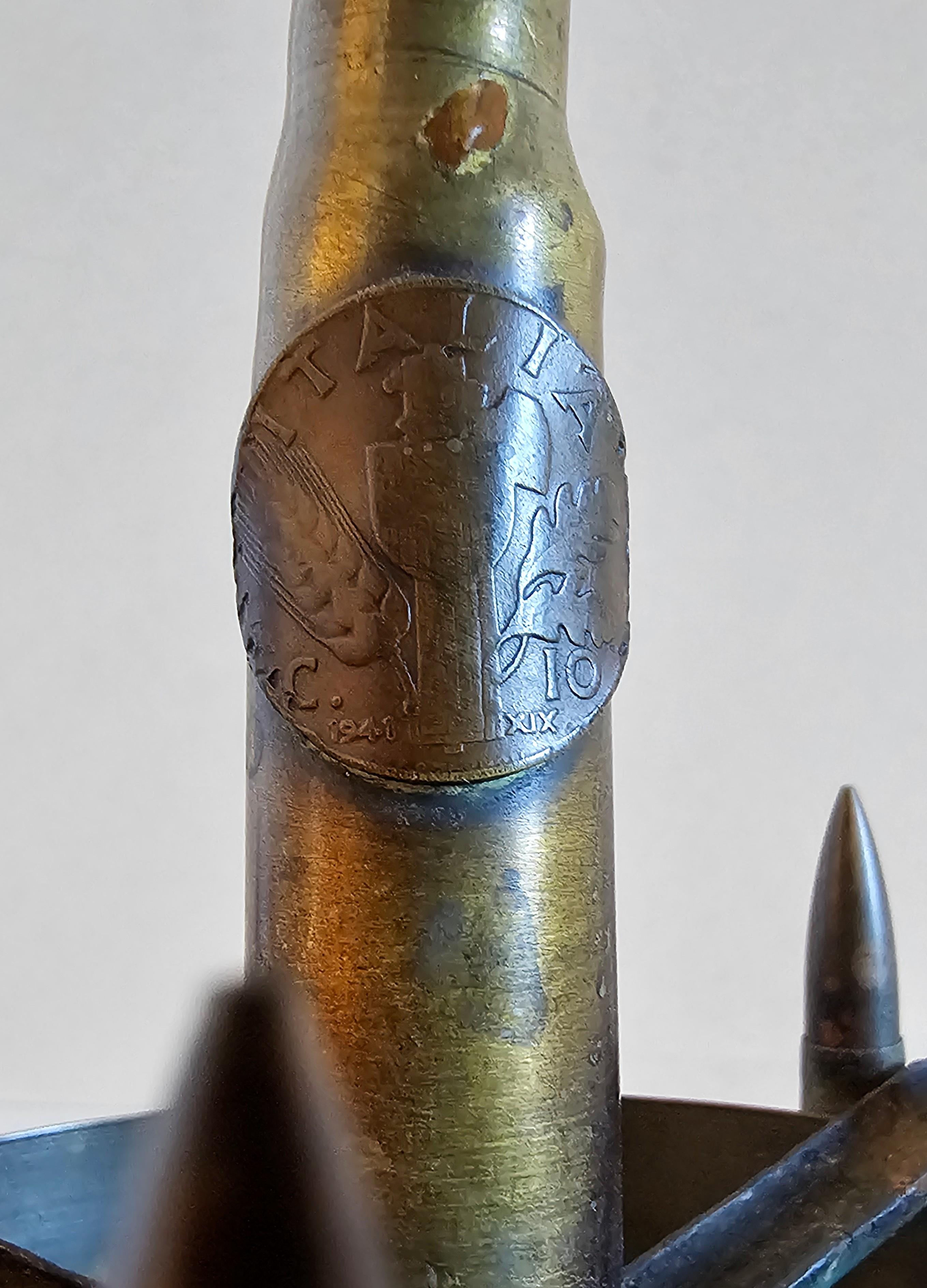 WWII Trench Art Artillery Shell Bullet Coin Ashtray  en vente 7