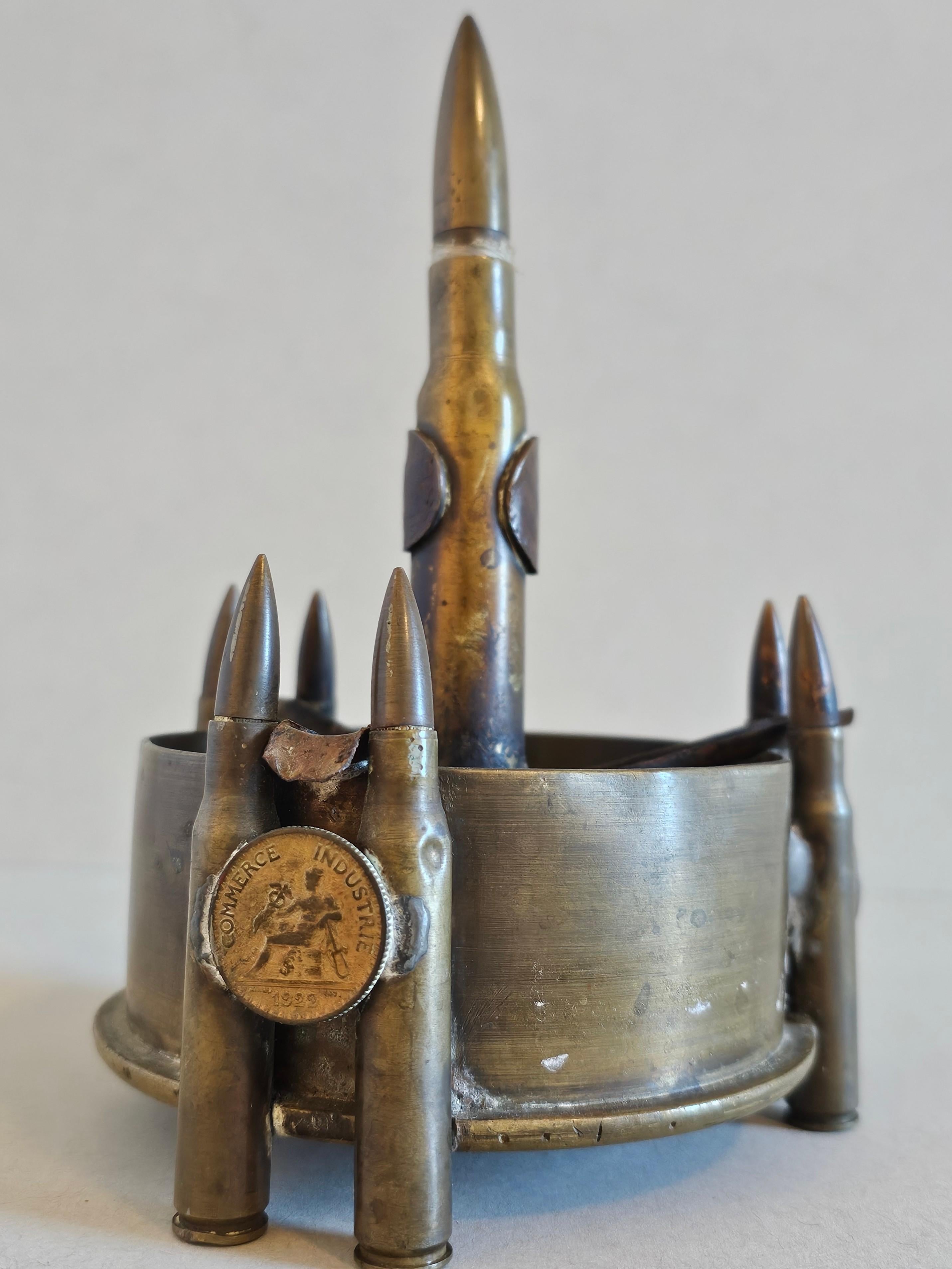 WWII Trench Art Artillery Shell Bullet Coin Ashtray  In Fair Condition For Sale In Forney, TX