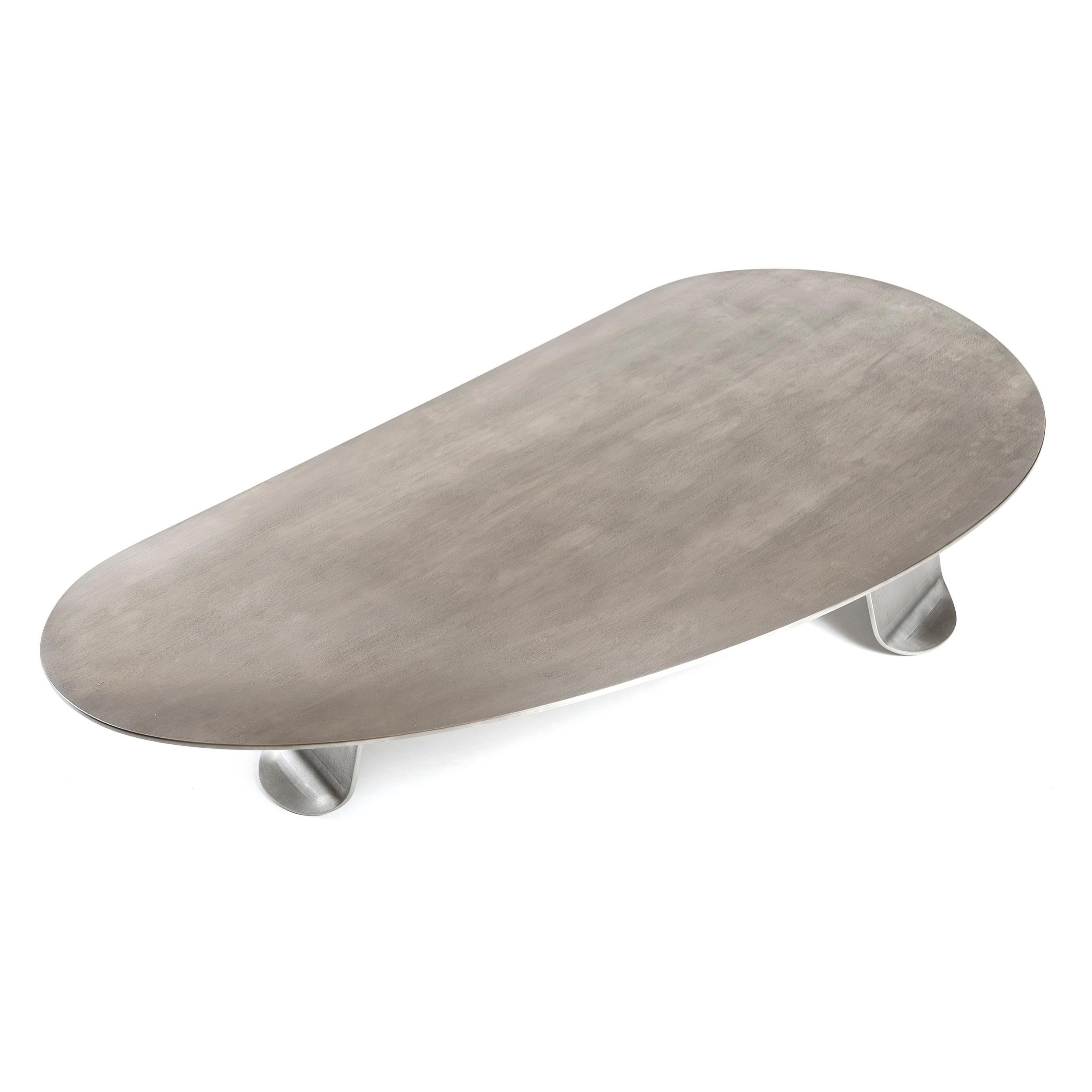 Acier Chrysalis No 1. Table basse en acier inoxydable Grain Nature, fabriquée sur commande en vente