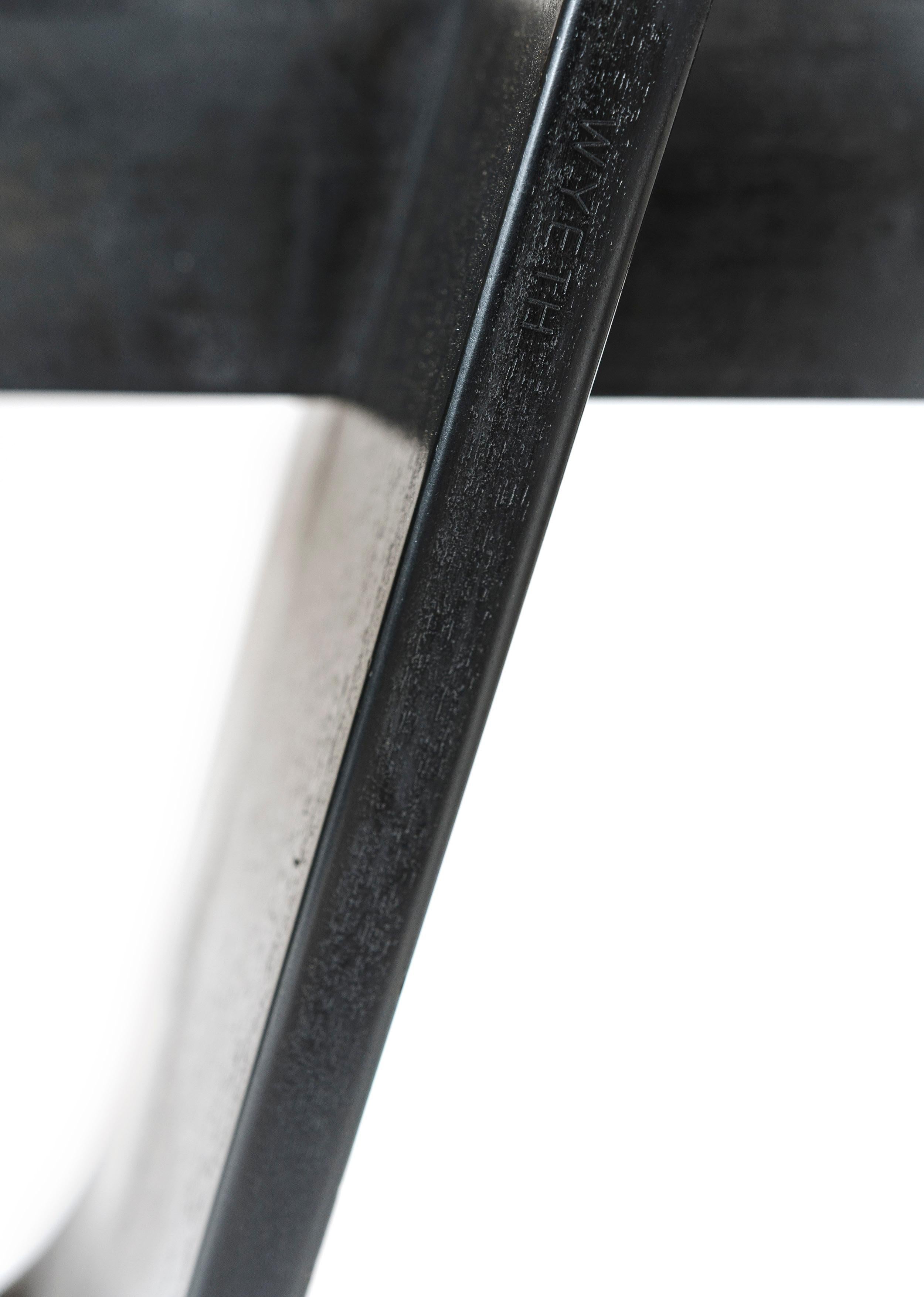 Table Chrysalis n° 1 WYETH en acier patiné avec finition galvanisée à chaud en vente 9