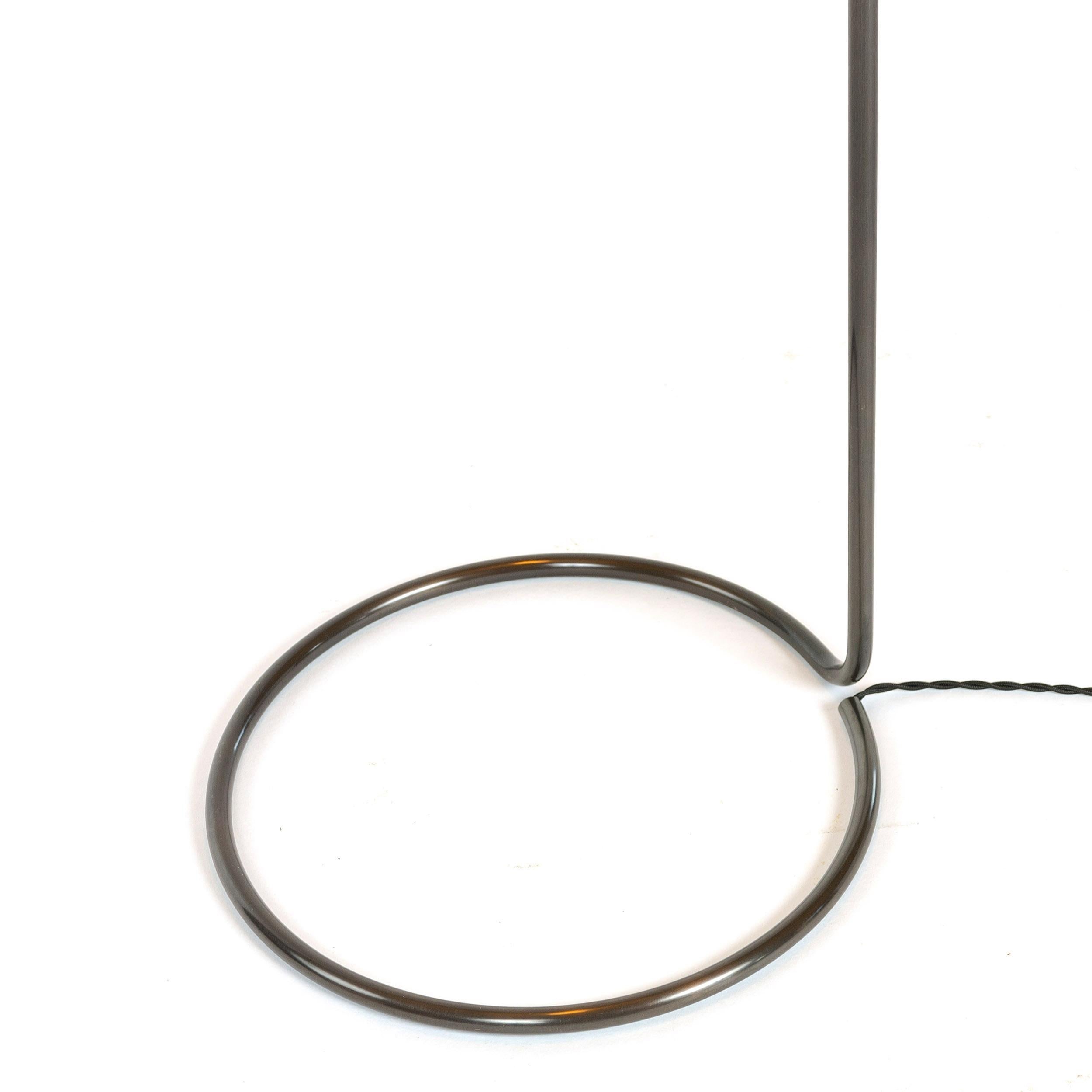 WYETH Original Stehlampe „Rope“ aus geschwärzter Bronze (Geschwärzt) im Angebot