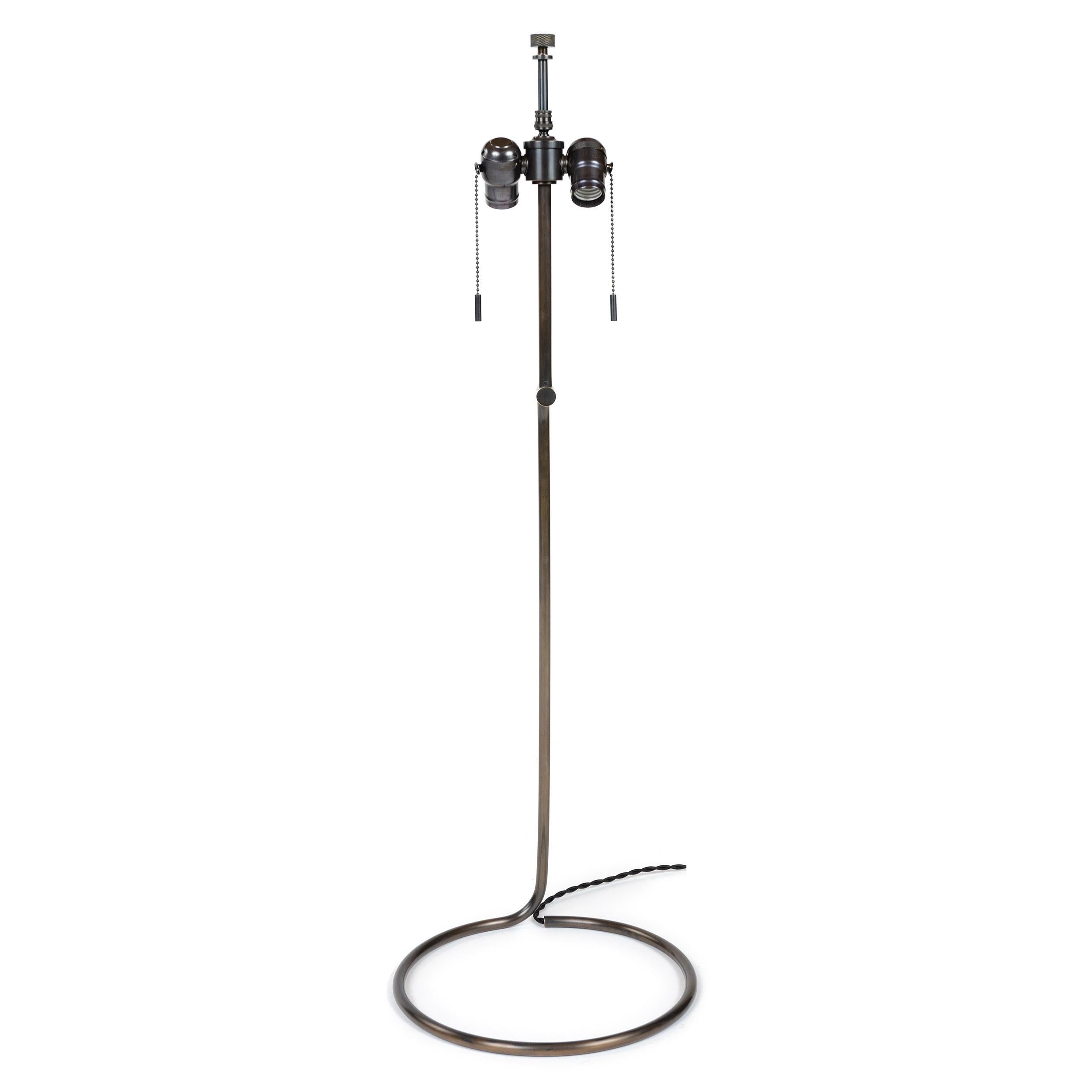 XXIe siècle et contemporain Lampe de table 'Rope' en bronze noirci, fabriquée sur commande en vente