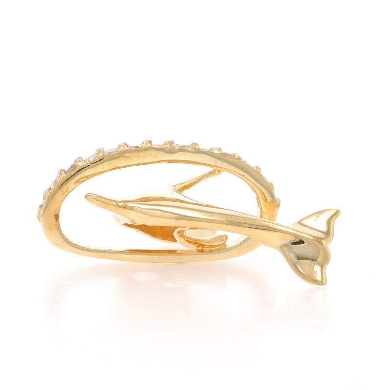 Round Cut Wyland Foundation Diamond Dolphin Pendant-Yellow Gold 14k Round Brilliant .33ctw For Sale