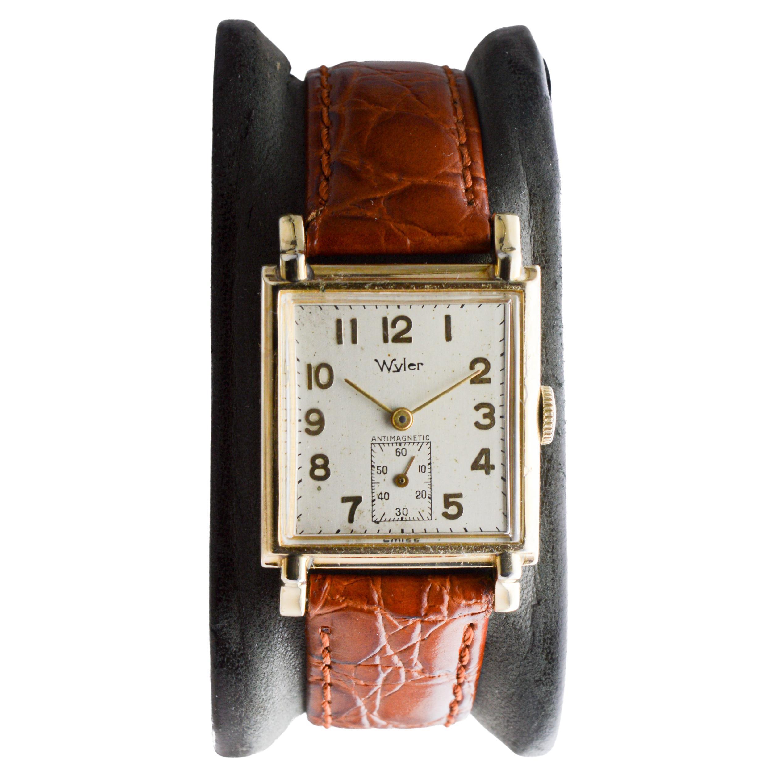 Women's or Men's Wyler Yellow Gold Filled Art Deco Watch with Original Dial 1940's For Sale