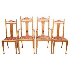 Wylie and Lochhead Glasgow. A set of six Arts and Crafts oak dining chairs