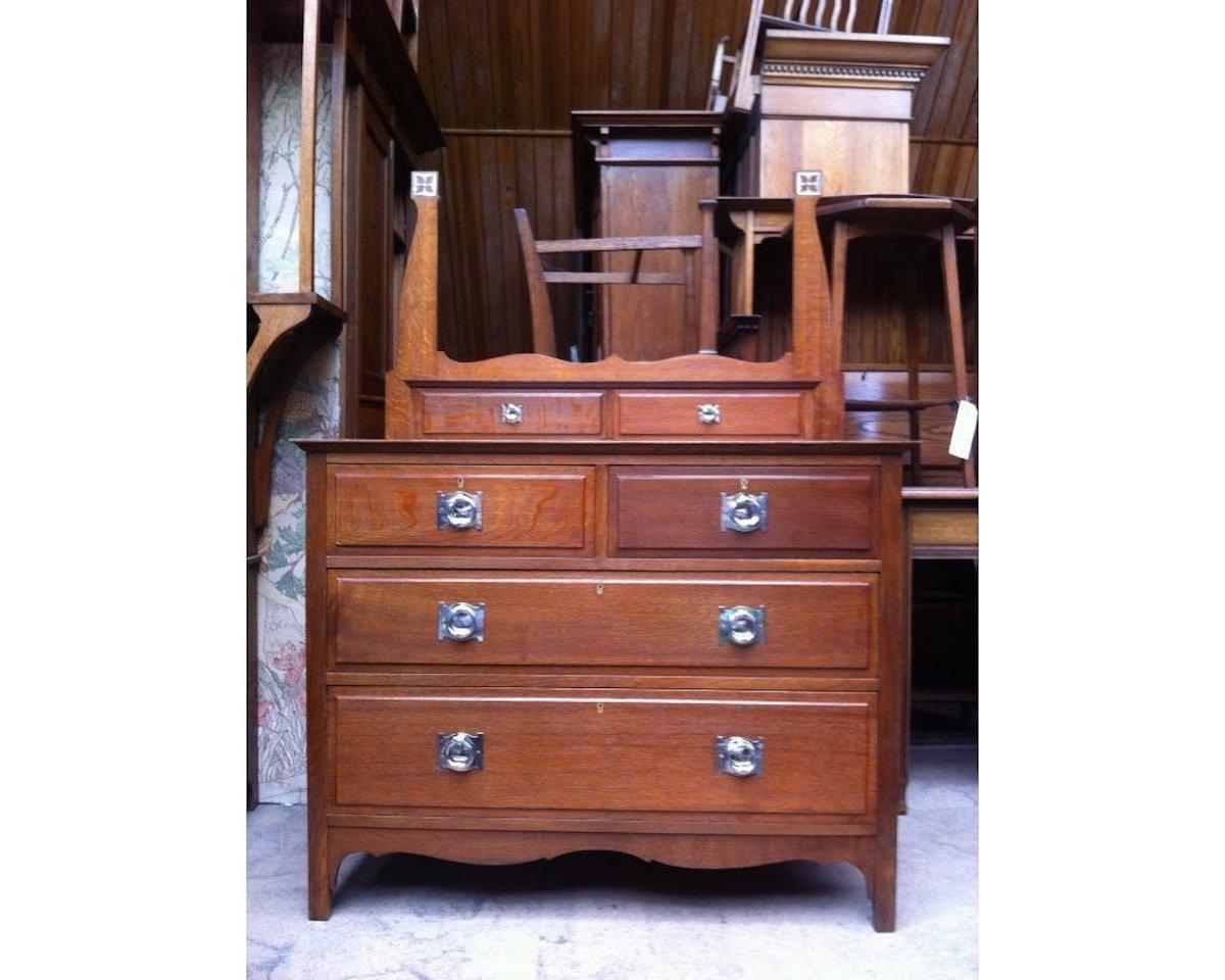 Wylie & Lochhead Arts & Crafts Oak Three-Piece Bedroom Suite with Pewter Inlays For Sale 5