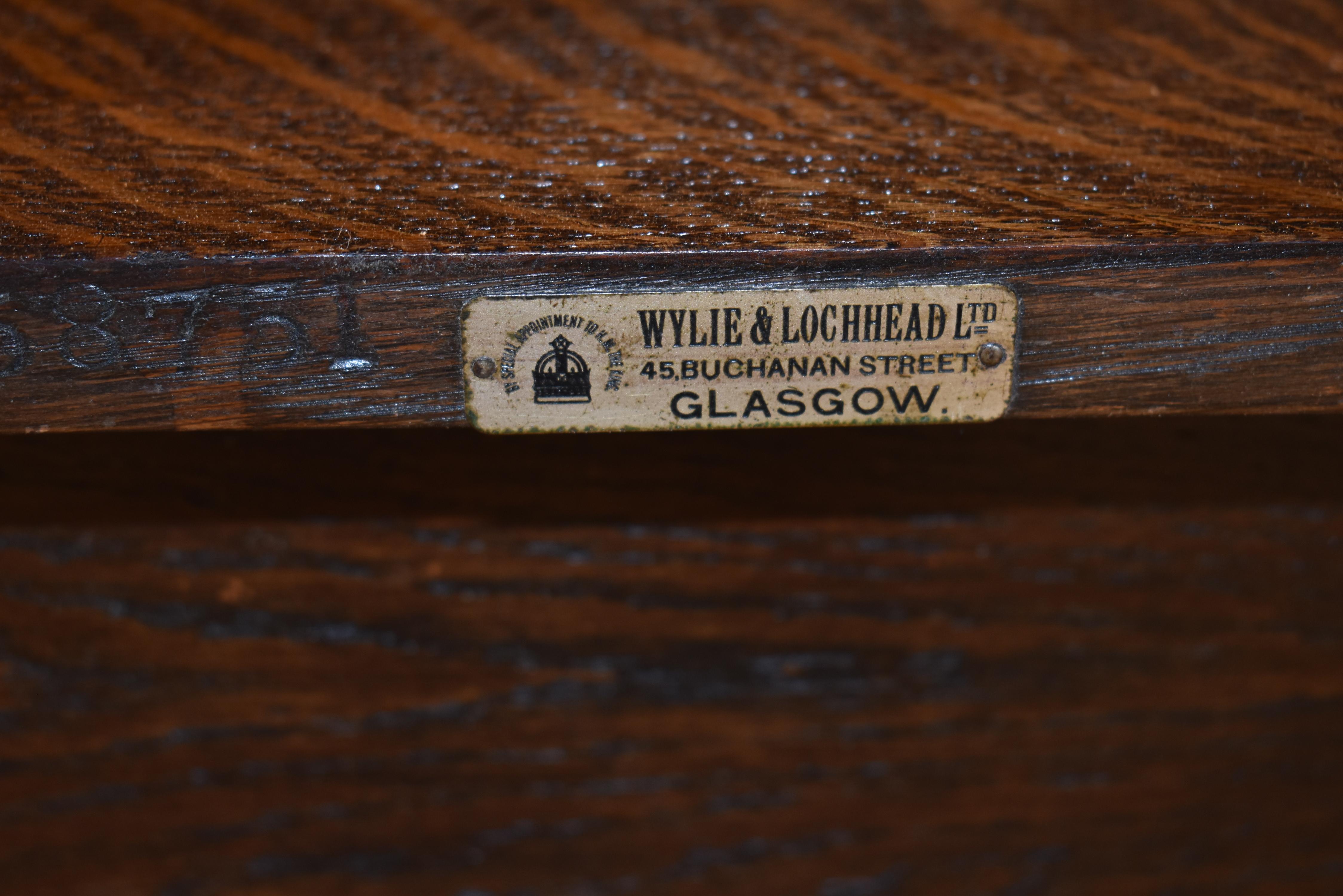 Wylie & Lochhead Server geometrico edoardiano in Oak in vendita 3