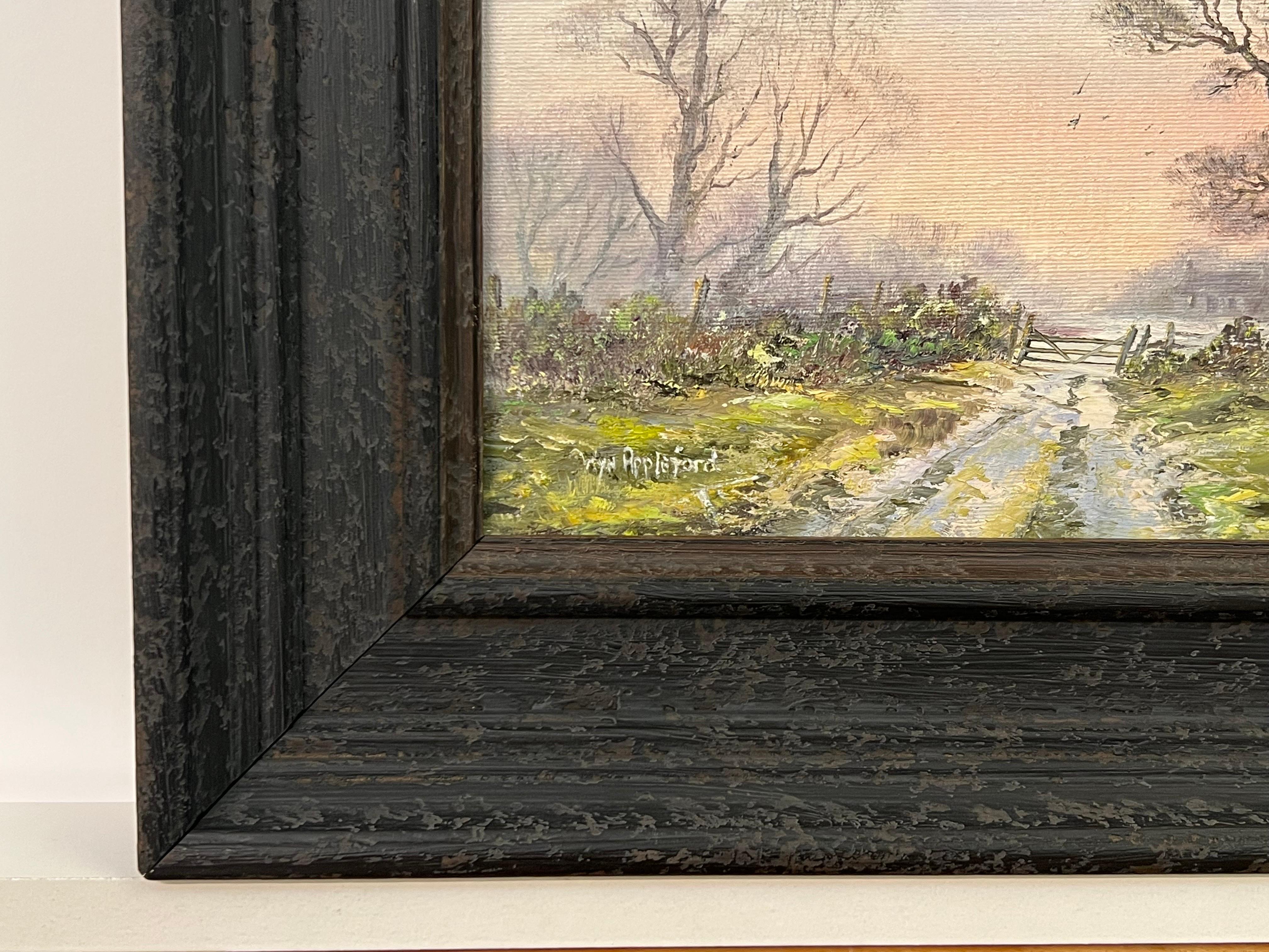 Tracks de ferme en paysage boisé rose et vert par un artiste britannique du 20e siècle en vente 2