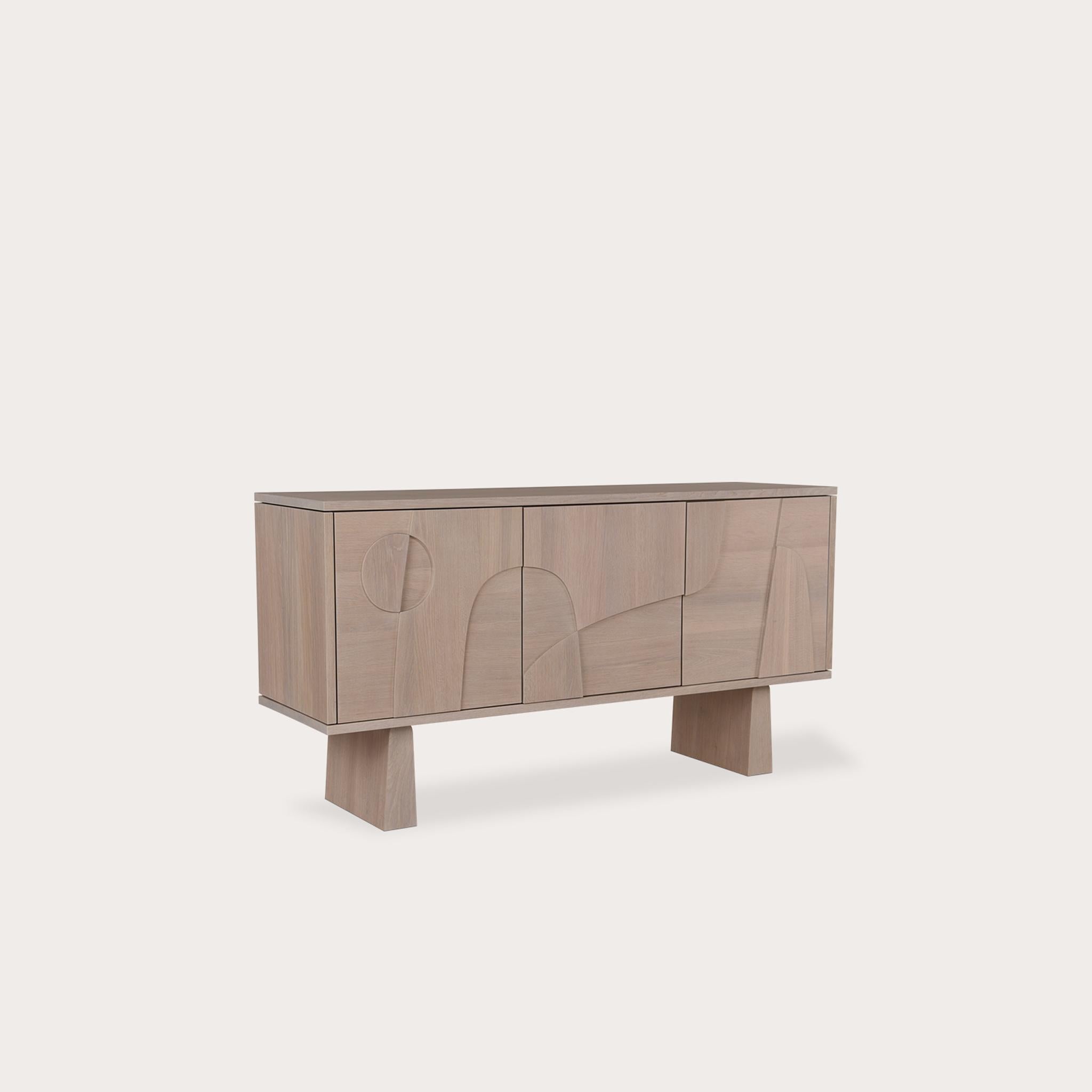 Buffet Wynwood de Sebastian Herkner en bois de chêne massif Neuf - En vente à Toronto, ON