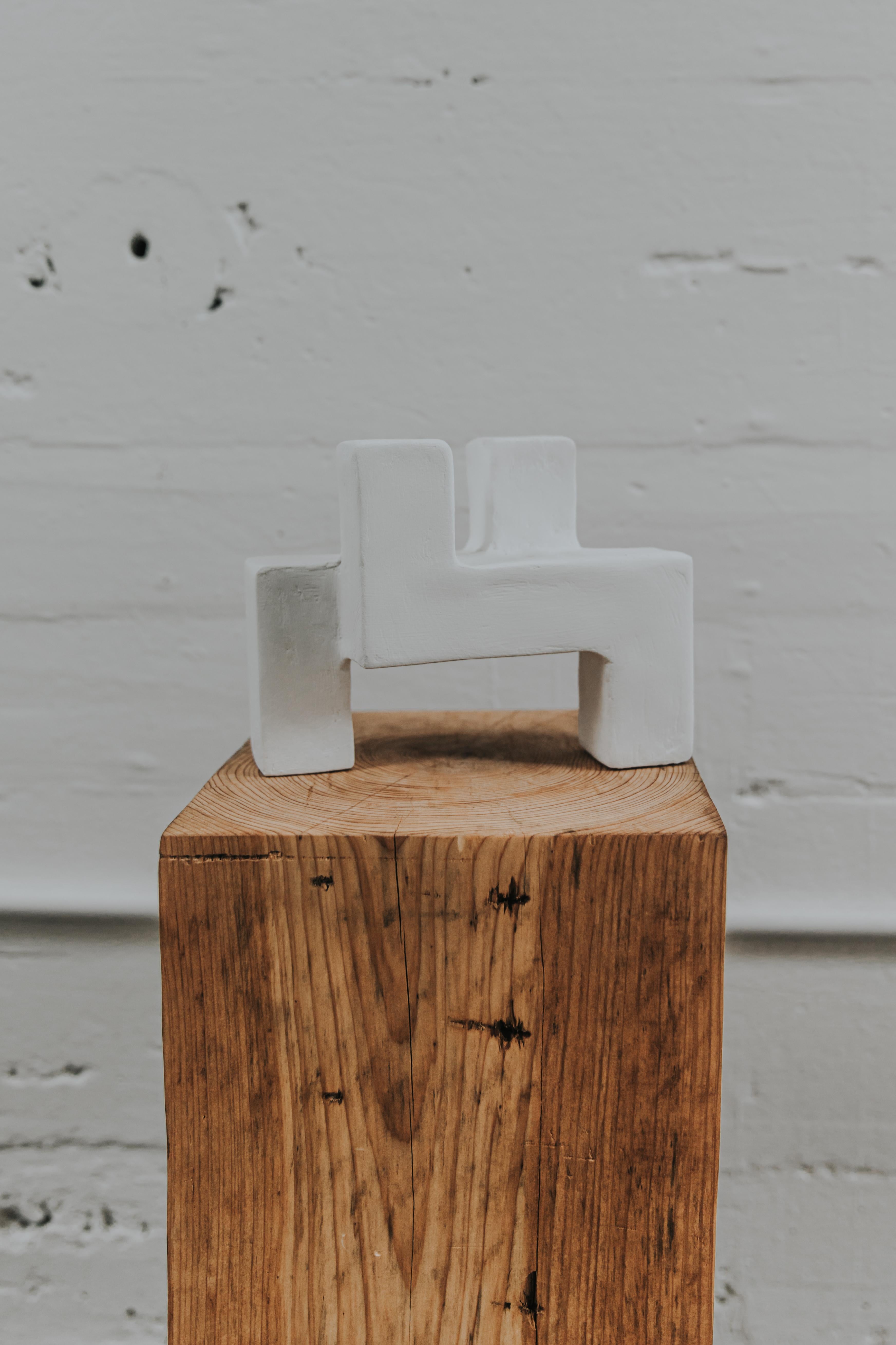 X Candle Holder in Gypsum & Fiberglass by Brent Warr Studios In New Condition For Sale In Bainbridge, GA