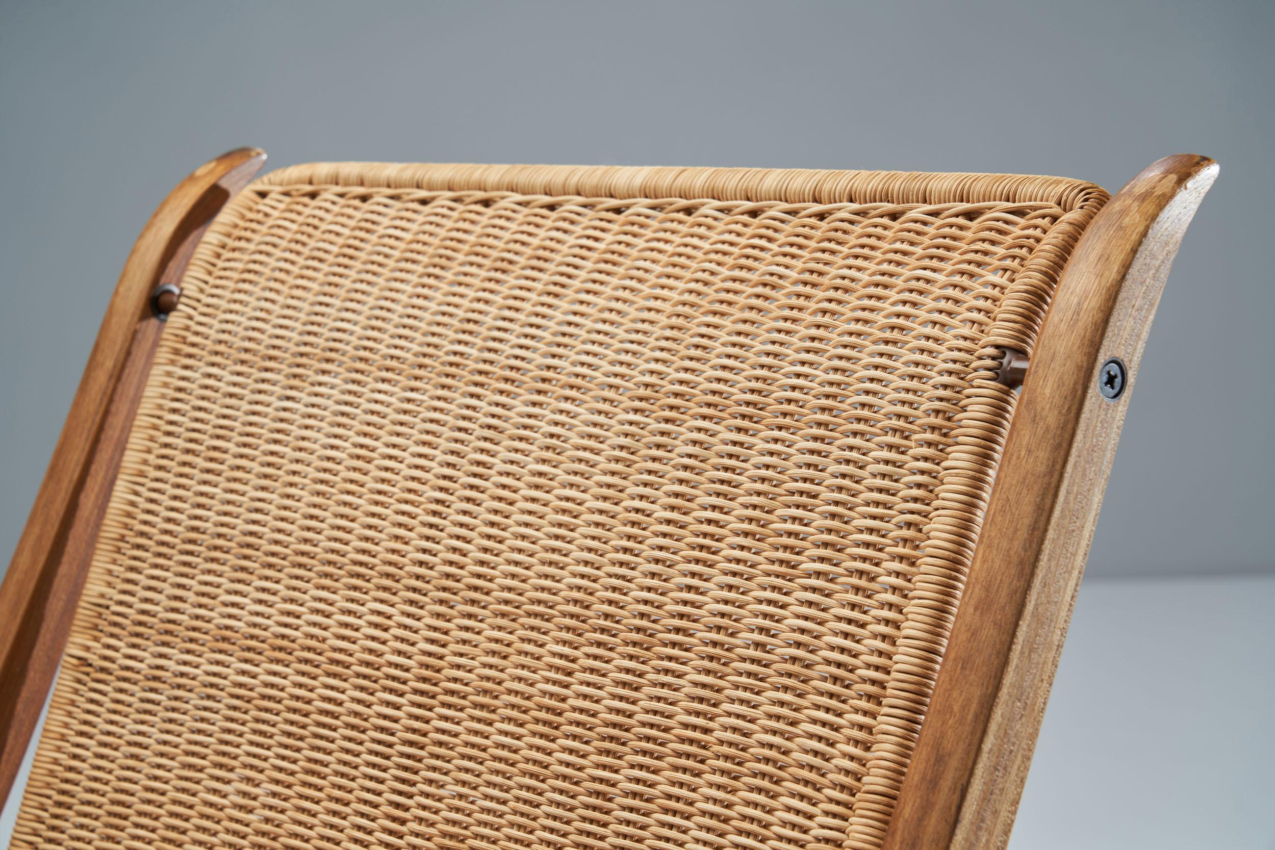“X-Chair” by Peter Hvidt & Orla Mølgaard-Nielsen for Fritz Hansen, Denmark, 1959 2