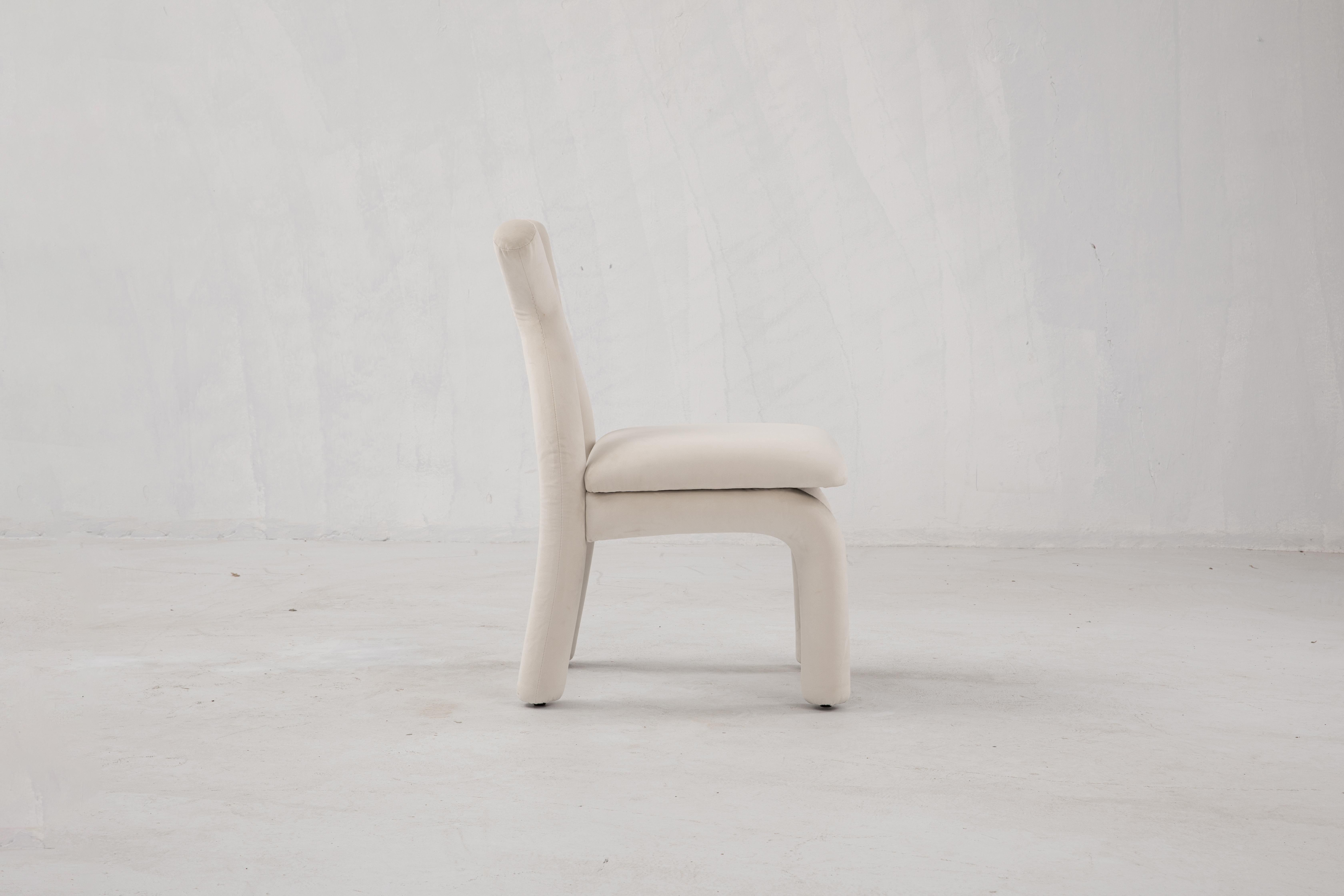 Chinese X Chair, Minimalist Cream Velvet Dining Chair For Sale