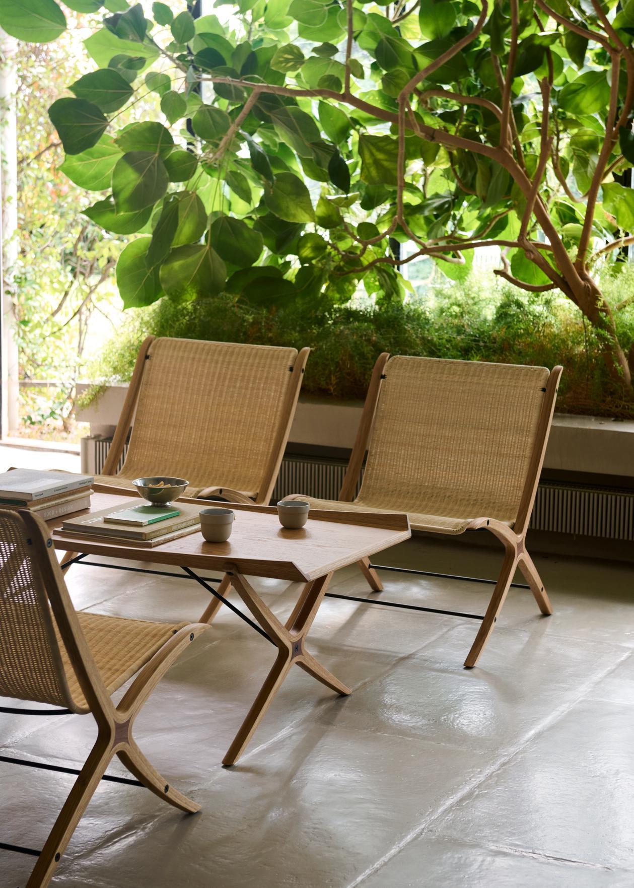 Chinois Table basse X -HM13- Chêne laqué et noyer, par Hvidt & Mølgaard pour &Tradition en vente