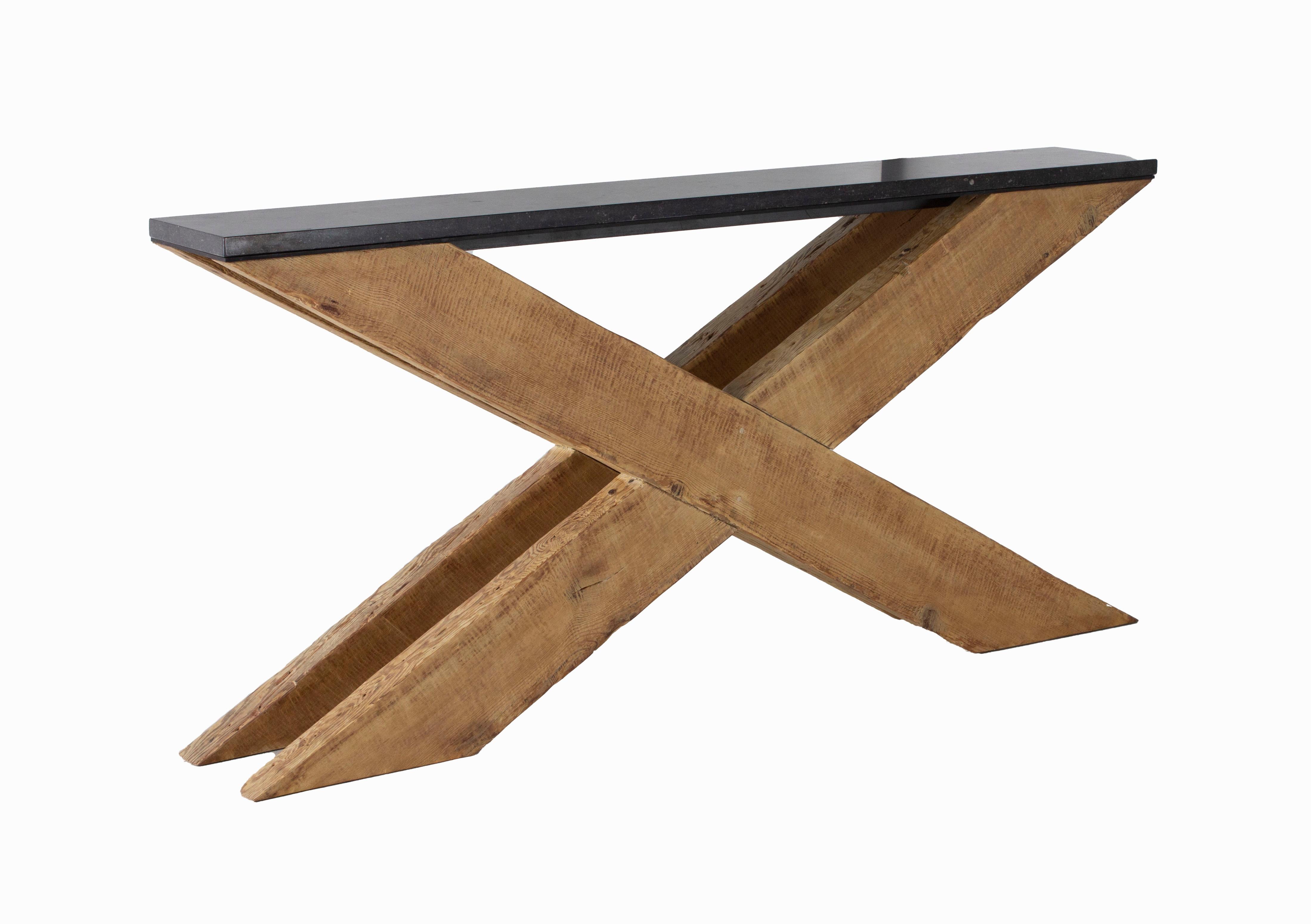X-design serving table with reclaimed pine and Belgian blue stone top

Top: Belgian blue stone
Base: Reclaimed pine  

Stone top can be customized.

   