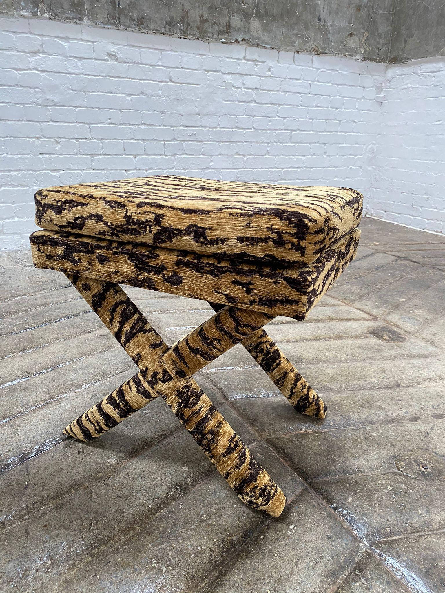 x frame stool