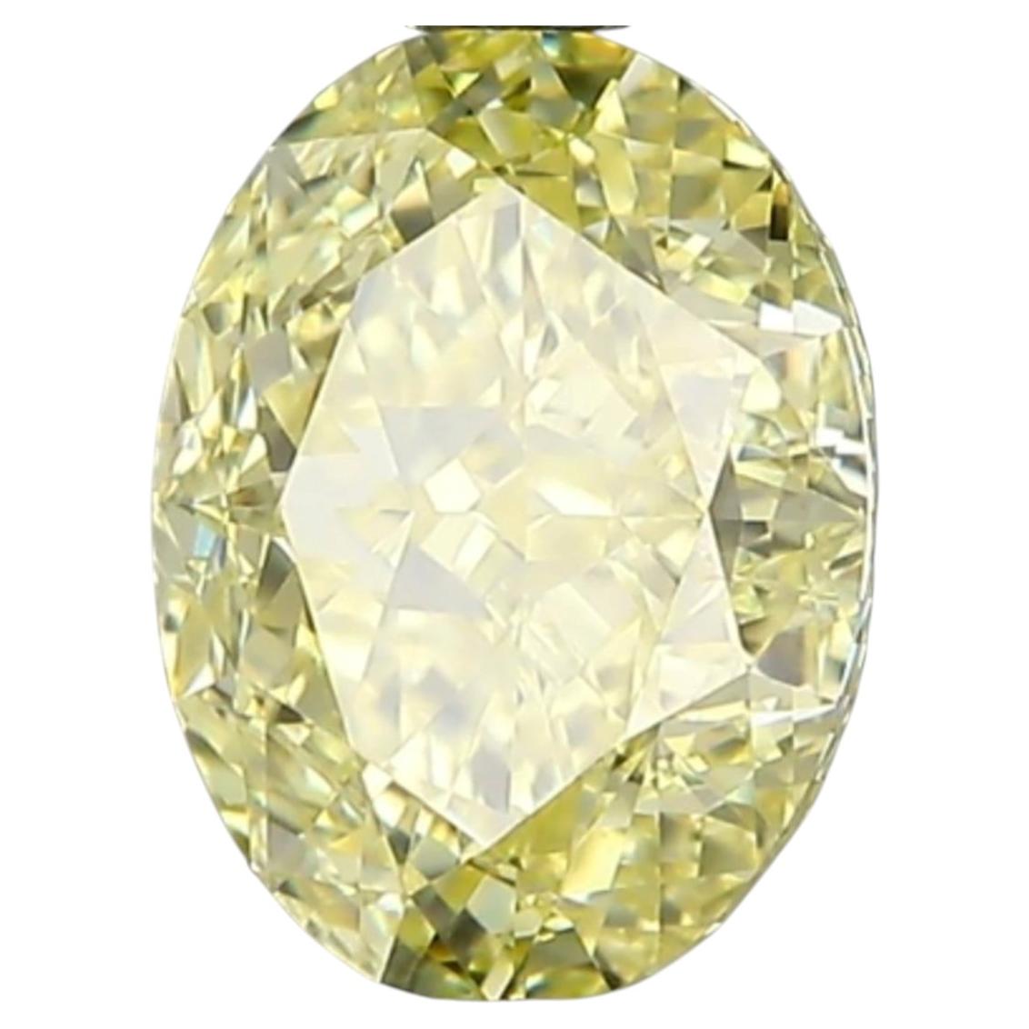 X GIA cetified Natural Yellow Diamond Oval For Sale