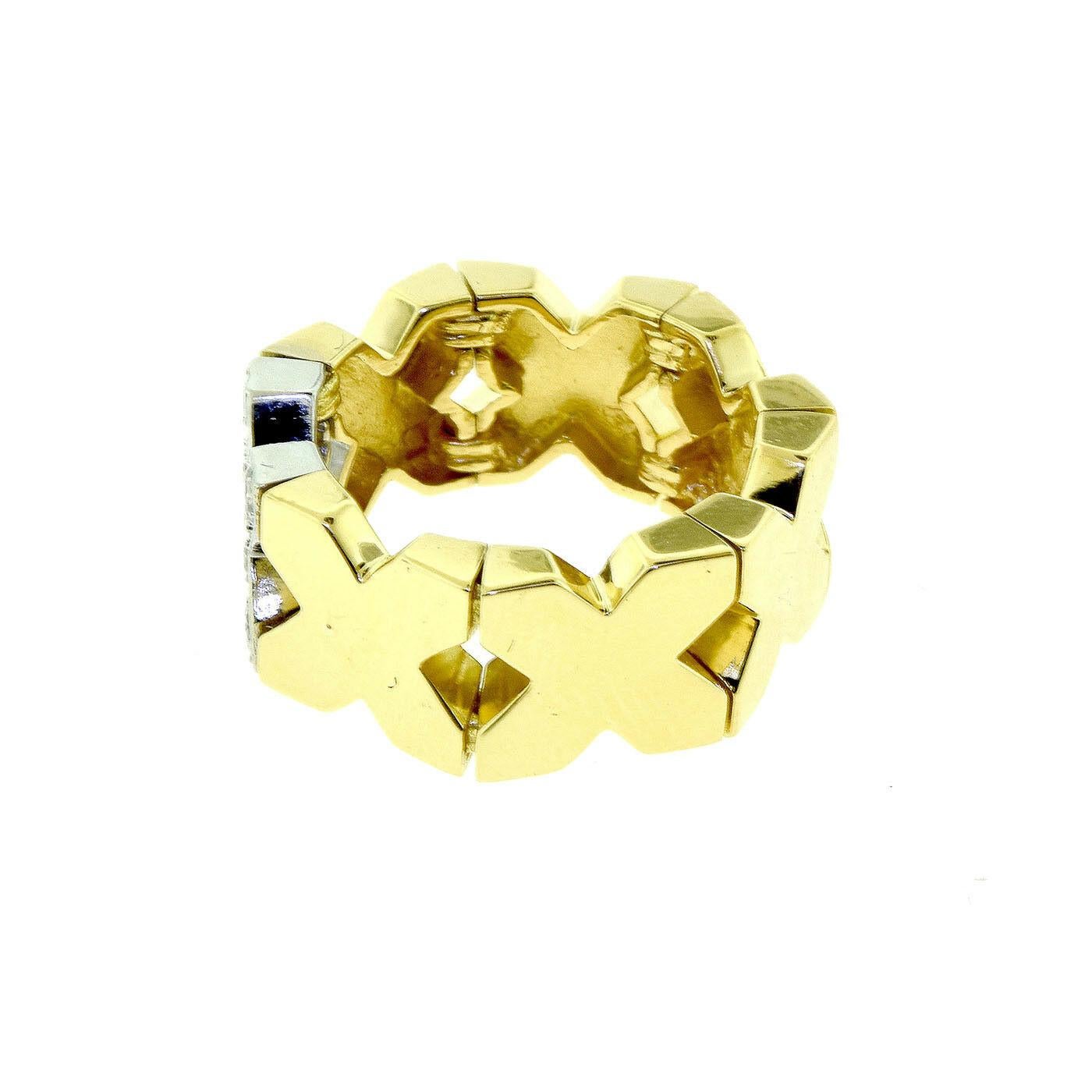 “X” in 18 Karat Yellow Gold with Diamonds Ring In Good Condition For Sale In Miami, FL