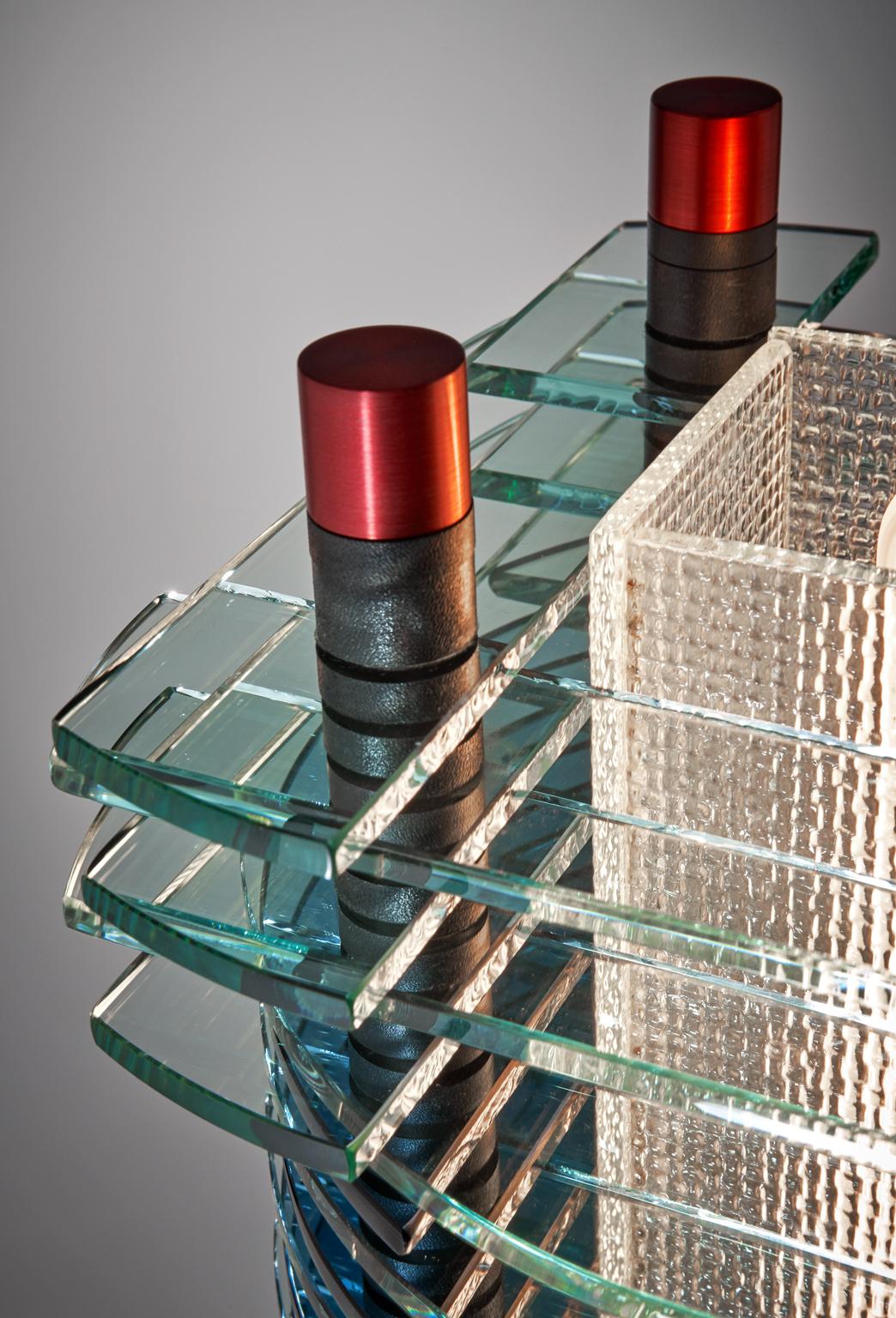 Glass & Aluminum Contemporary Tabletop Lamp (21. Jahrhundert und zeitgenössisch) im Angebot